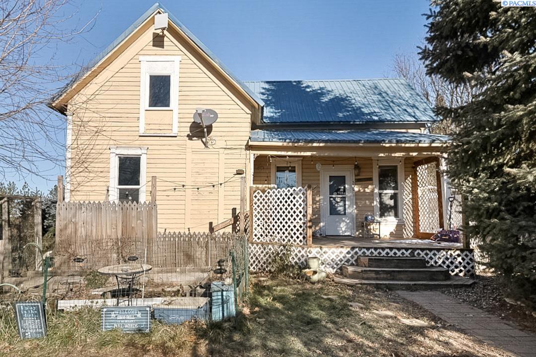 330 W Mohr St