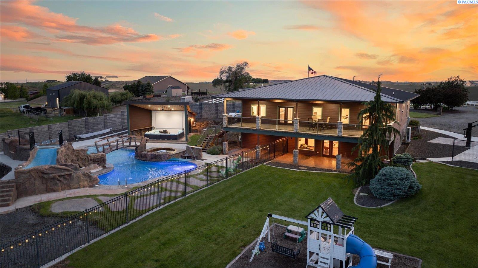 508 Hill Dr