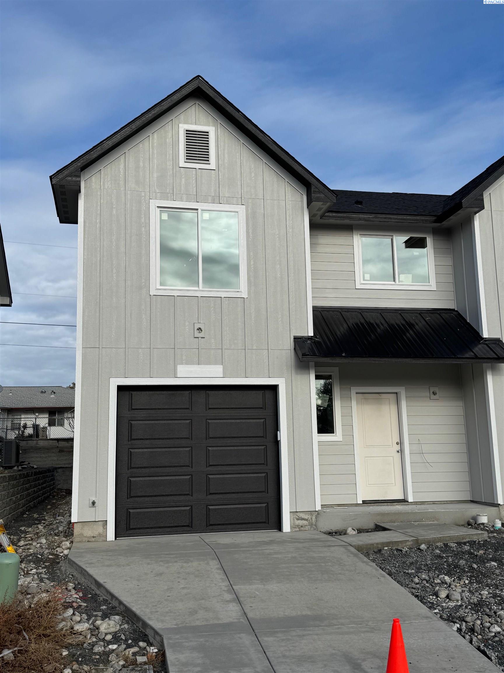 3499 W 6th Place