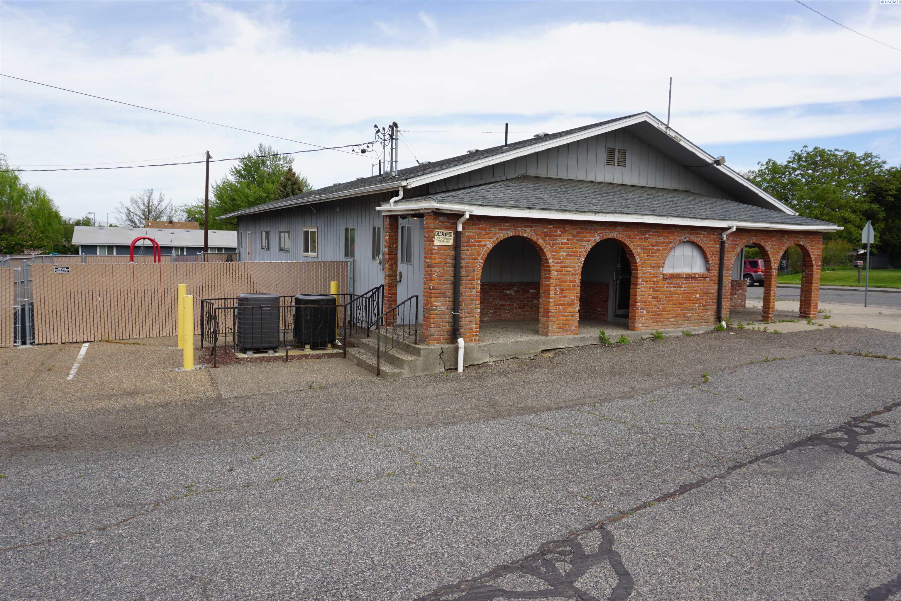1500 Grant Ave