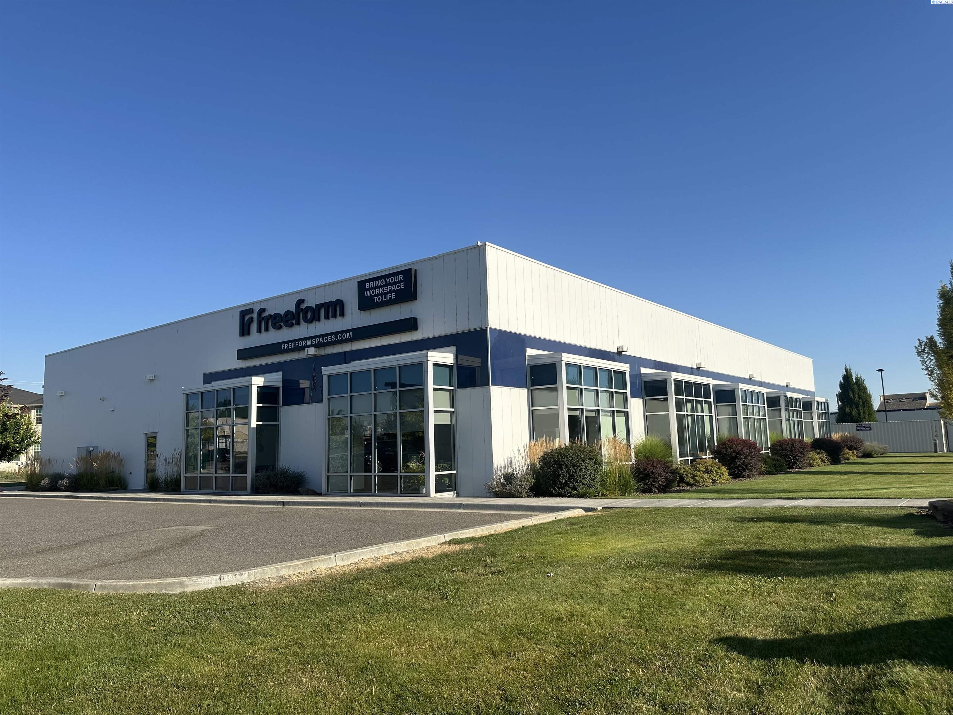 2501 N Columbia Center Blvd
