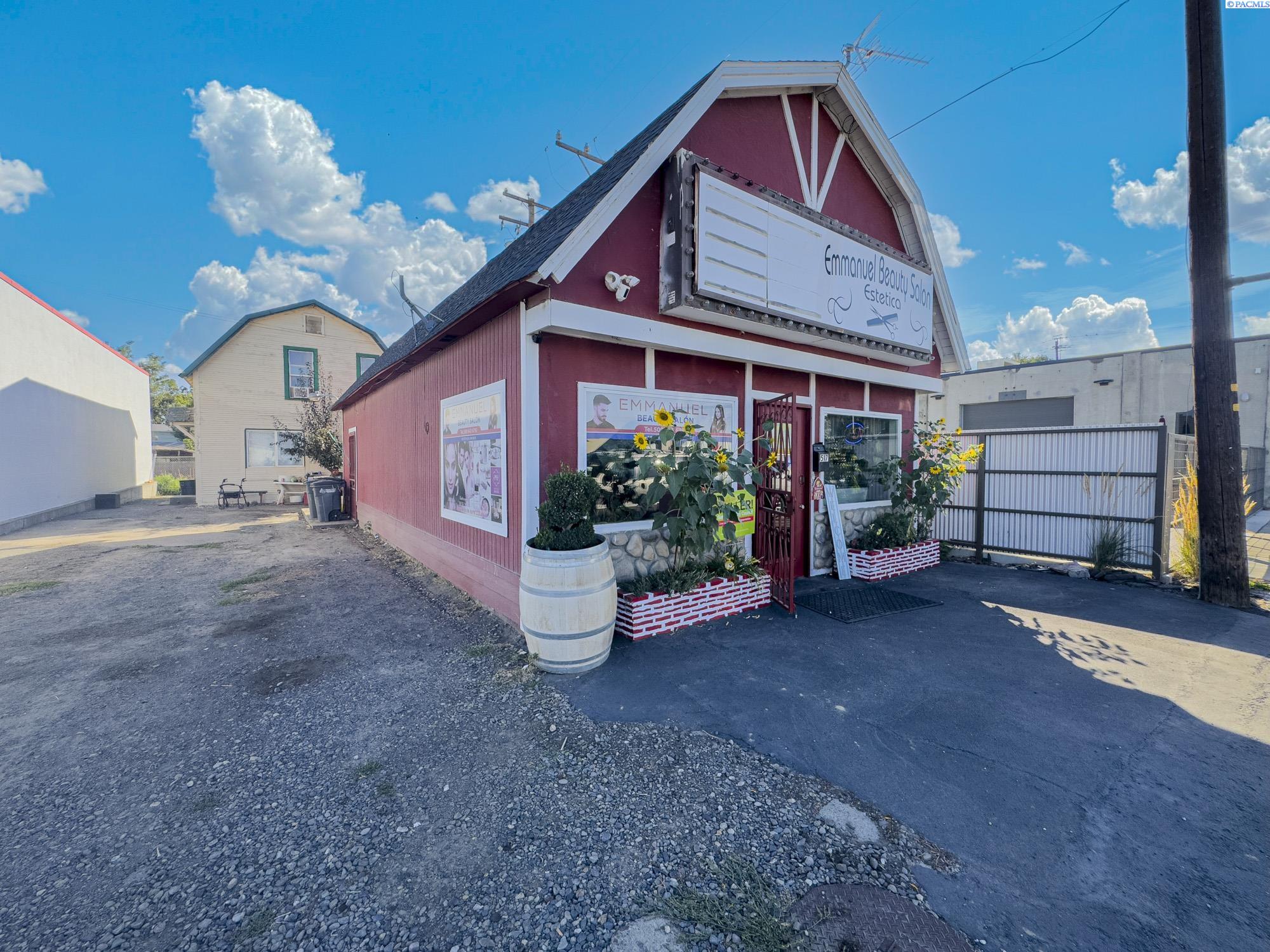 517 Grant Ave