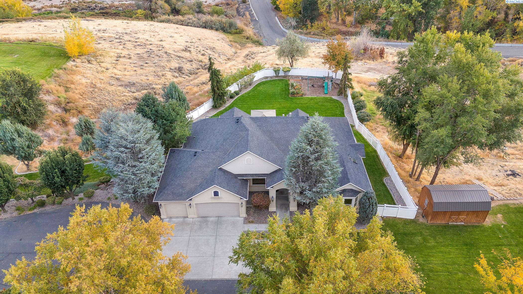 241 Kristen Ln