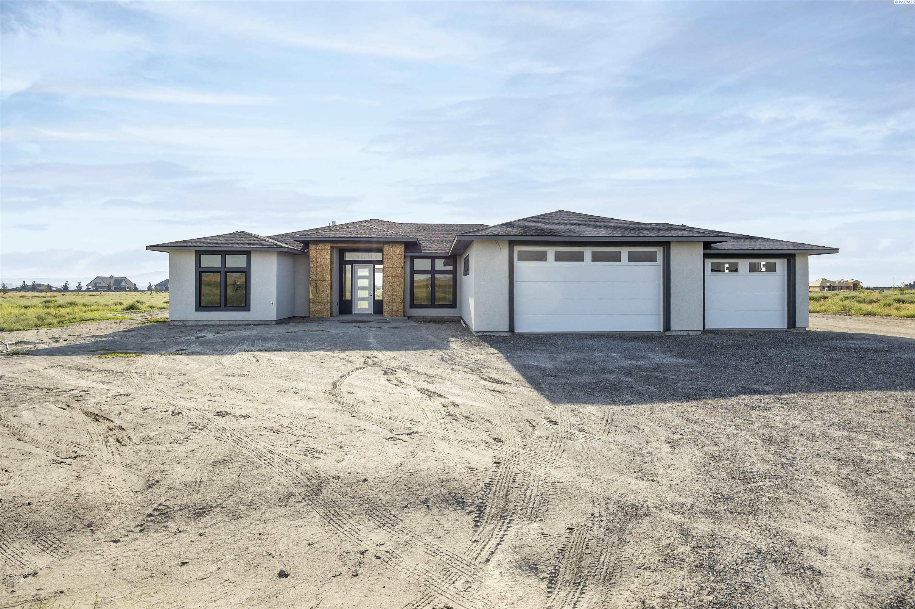 8402 Axil Lane