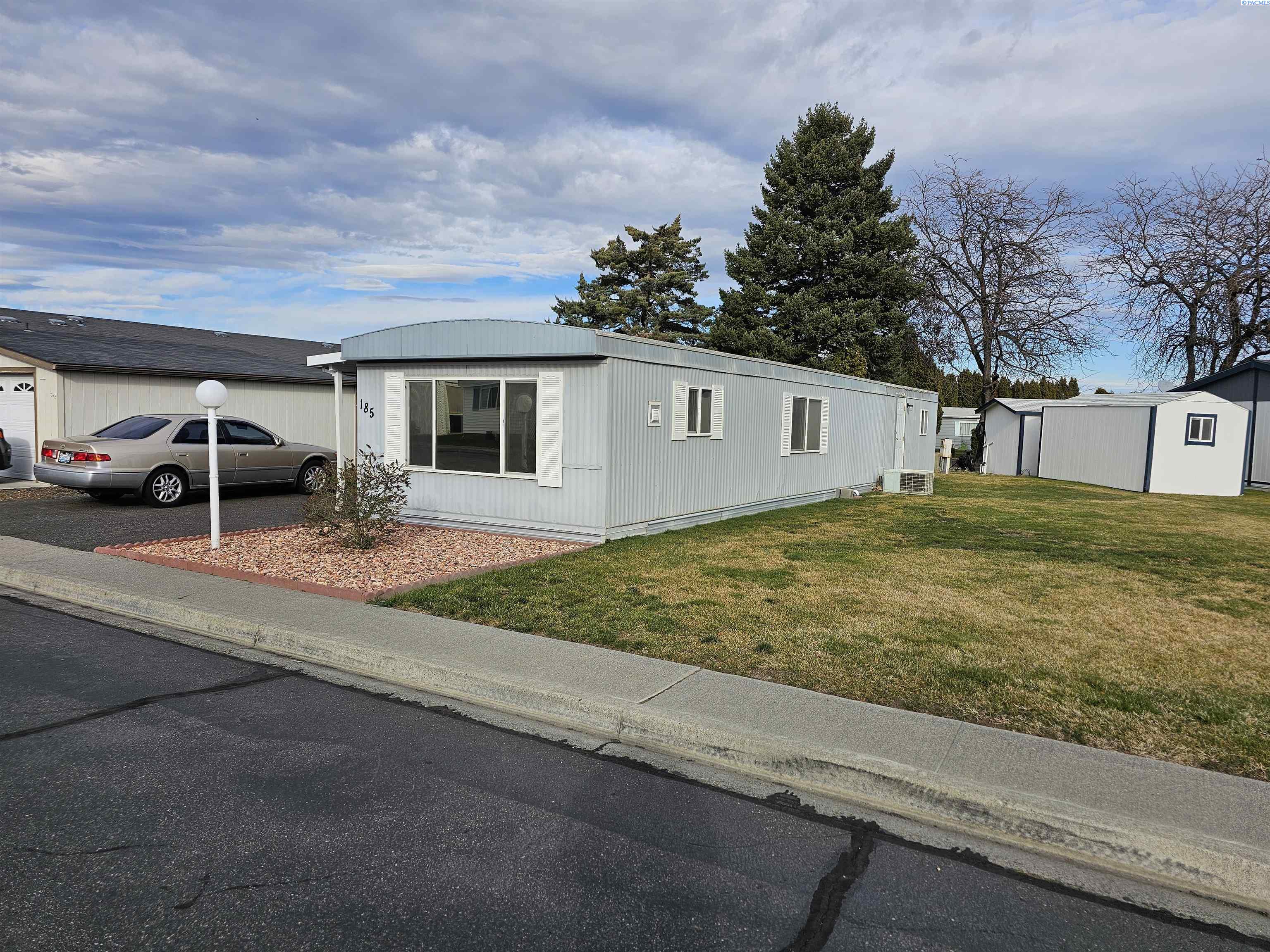 7901 W Clearwater Avenue #185