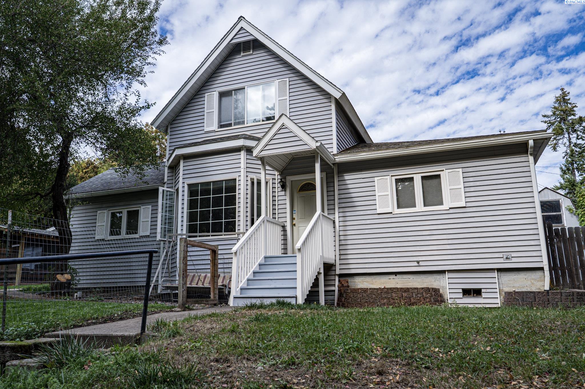 308 NW Webb