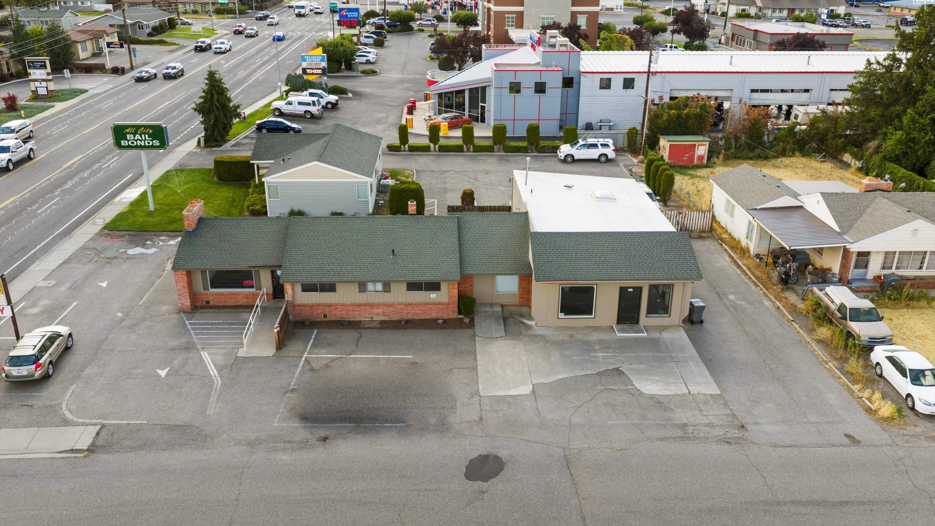 5804 W Clearwater Ave