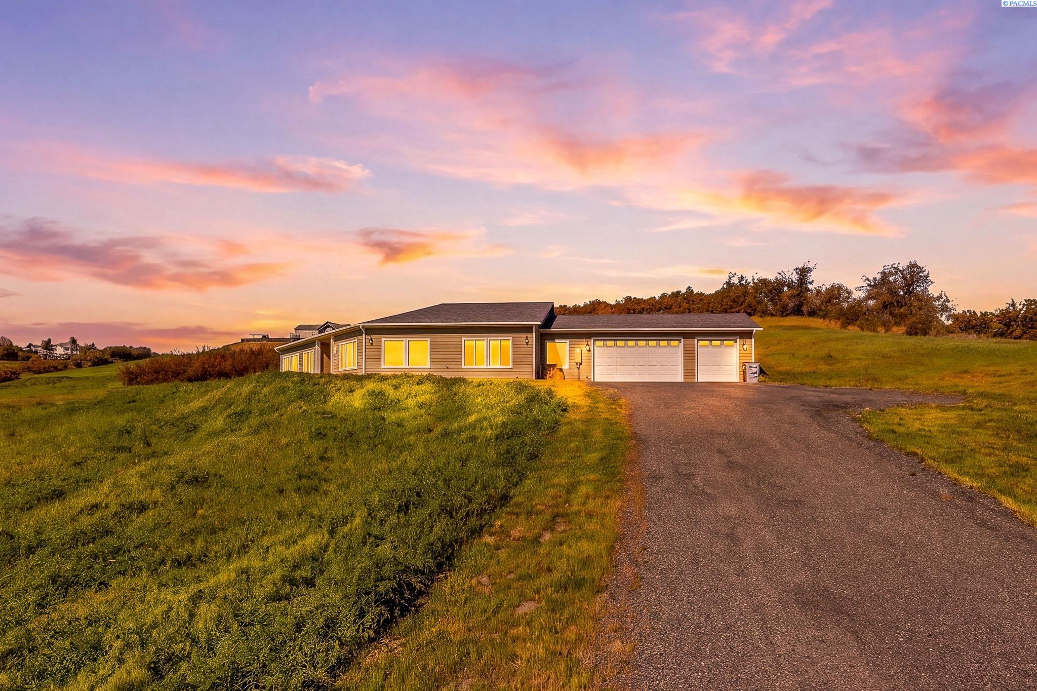 135 Osprey Ln