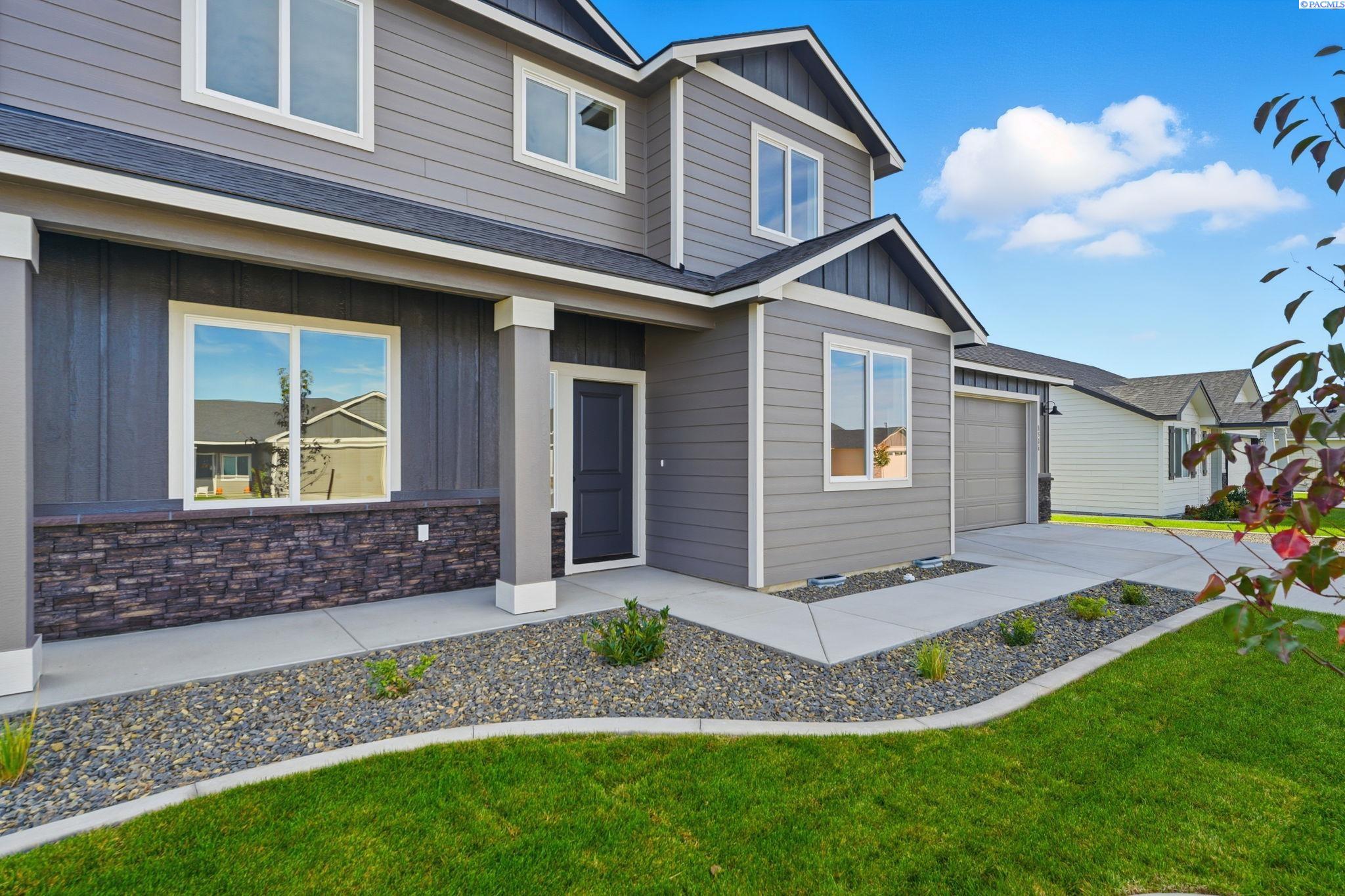 8806 Dusty Maiden Dr