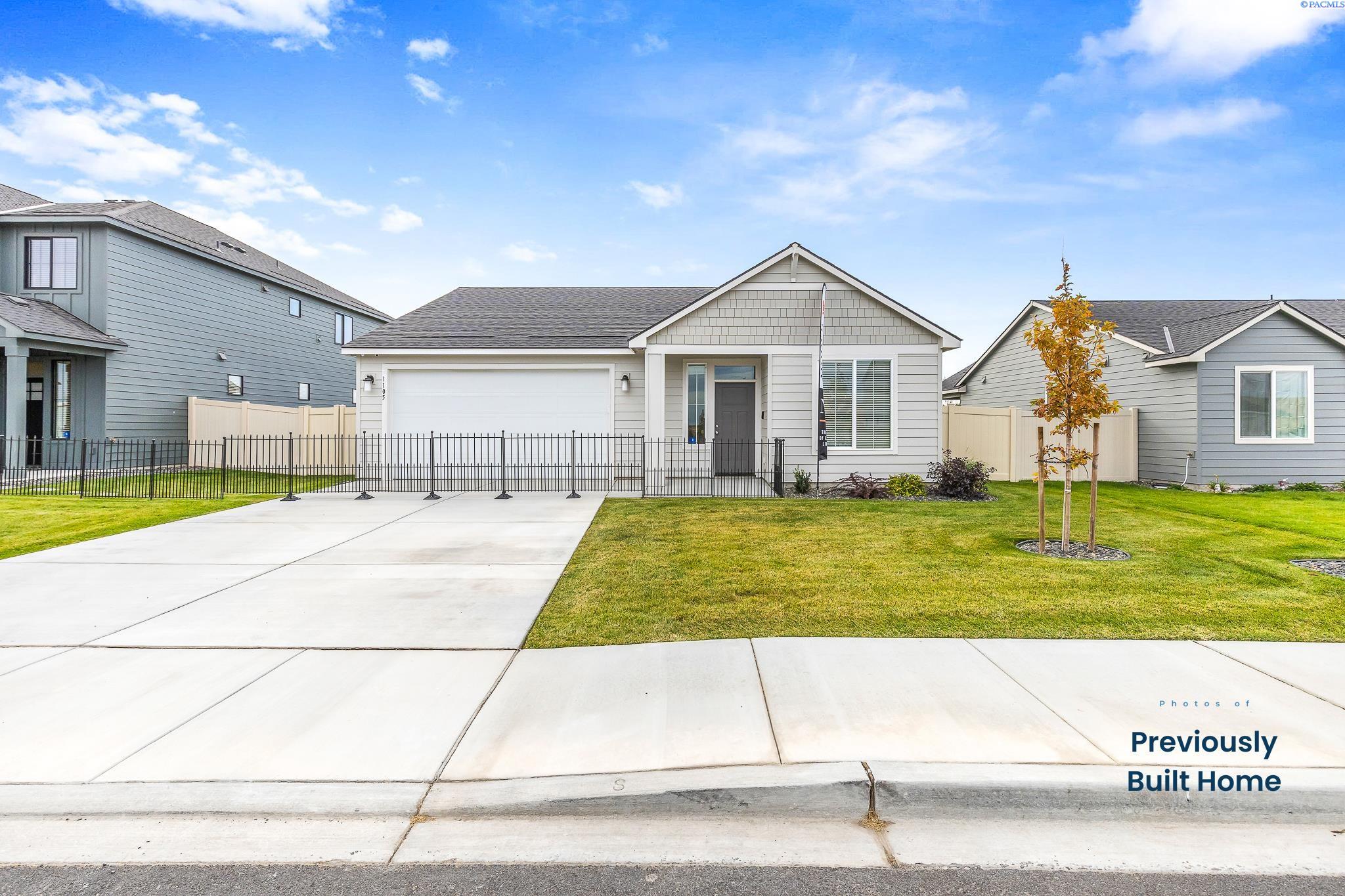 301 Sapphire Ave