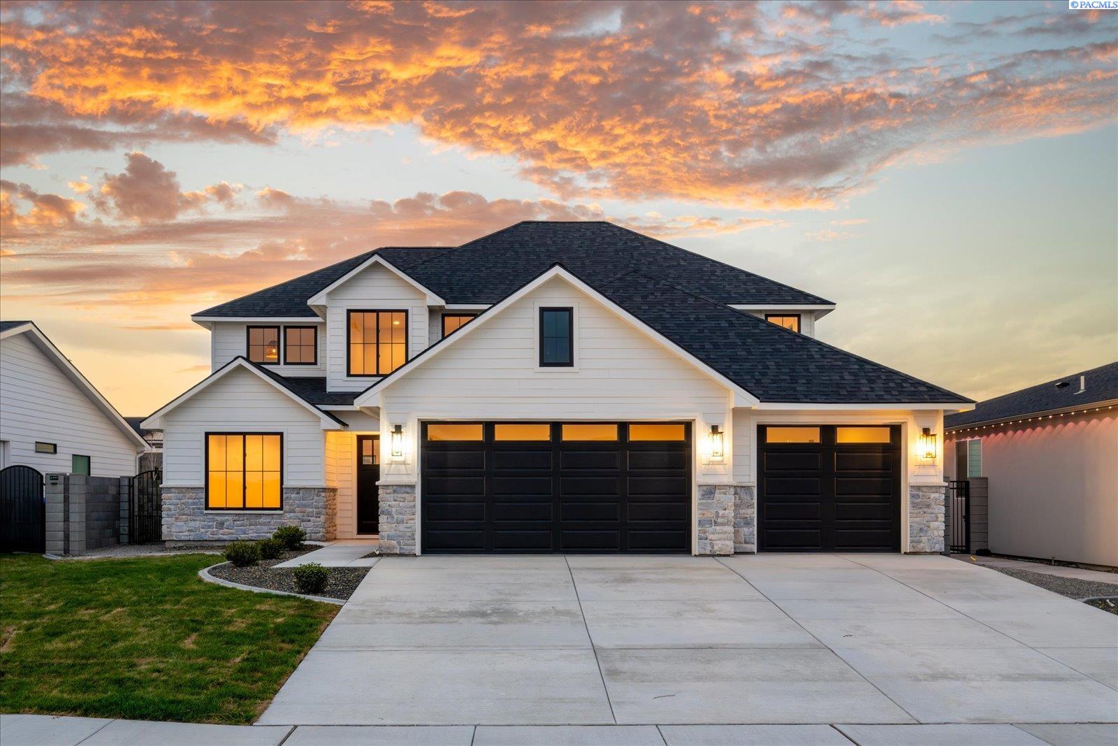 636 Lazio Way