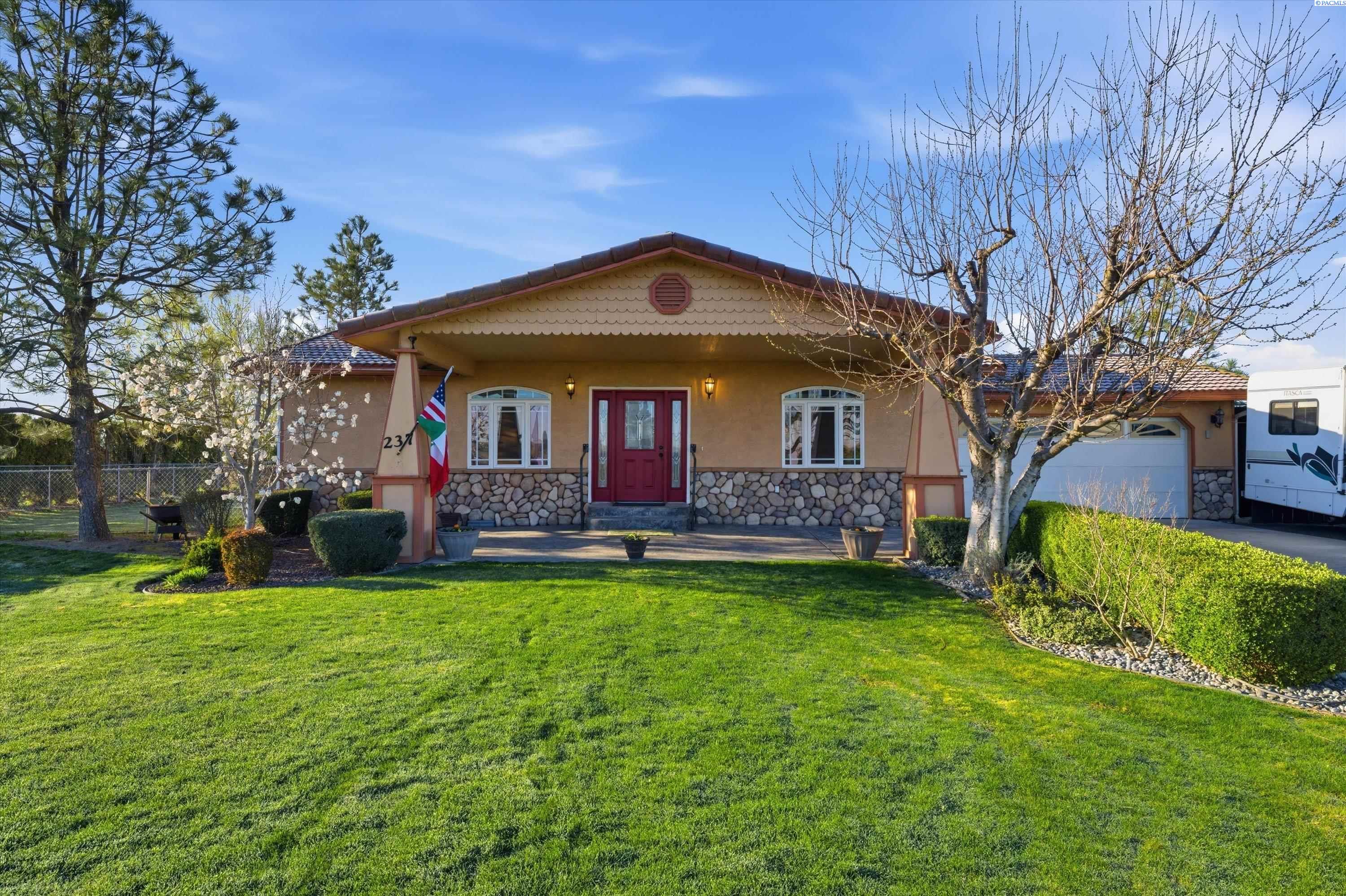 237 Reeds Road
