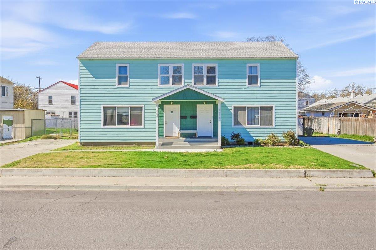 1217-1219 McPherson Ave