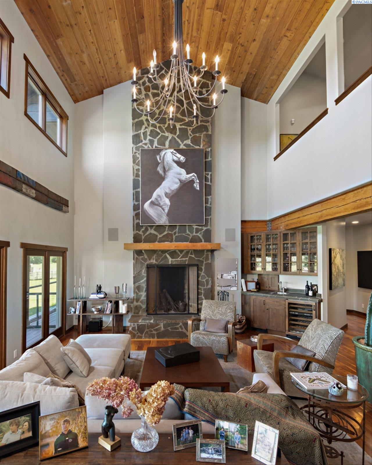 90705 Yakima River Drive