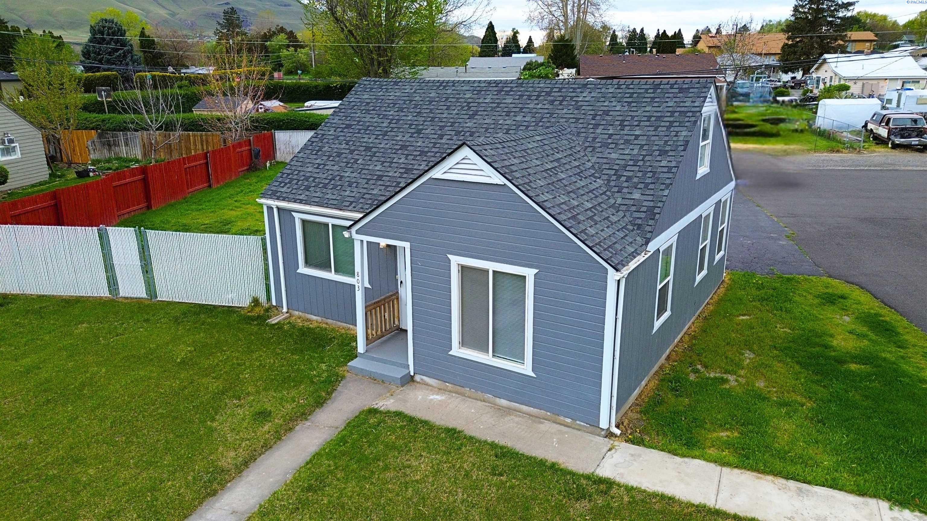 803 9th St.