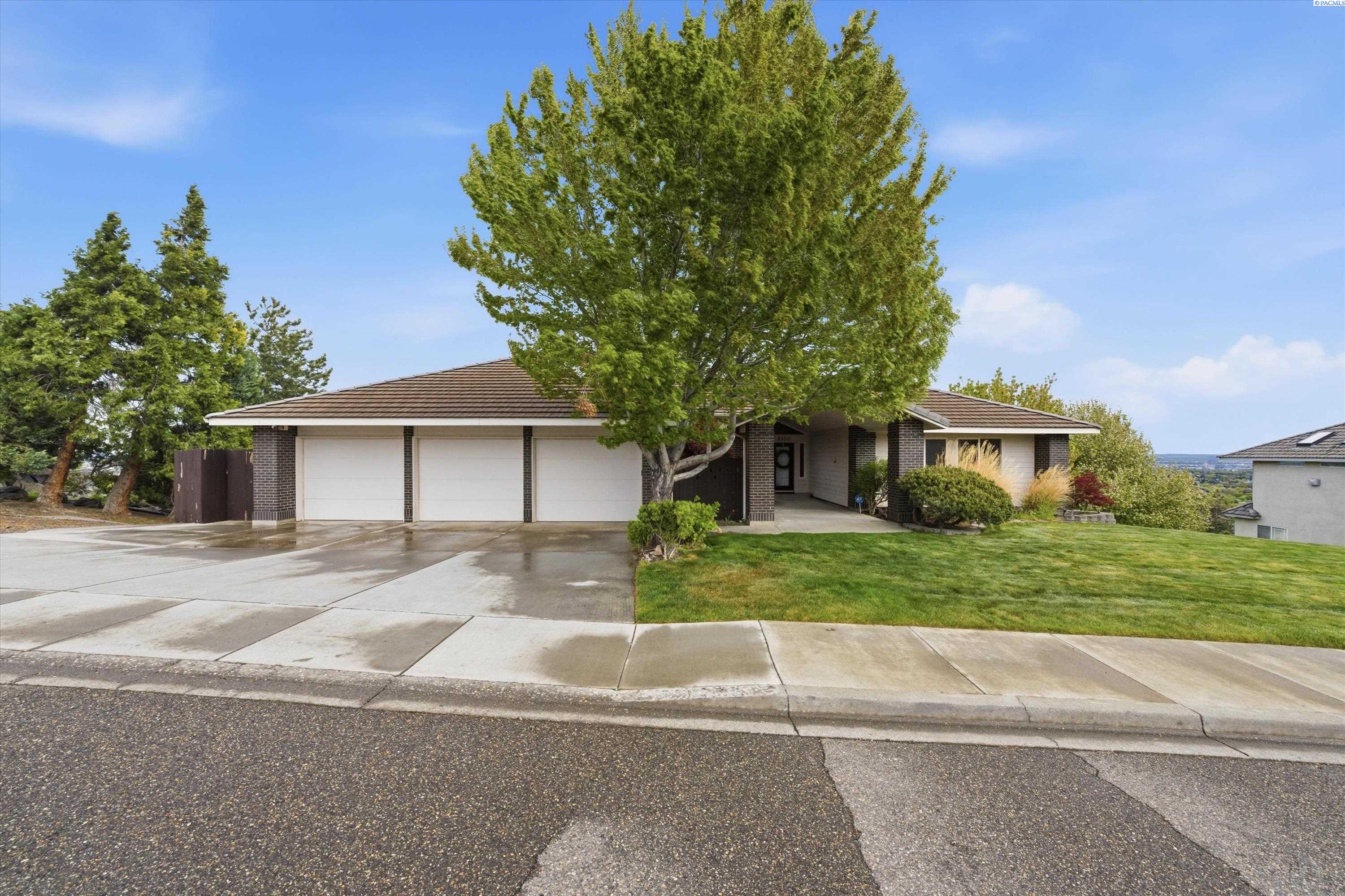 4100 W 43rd Ave