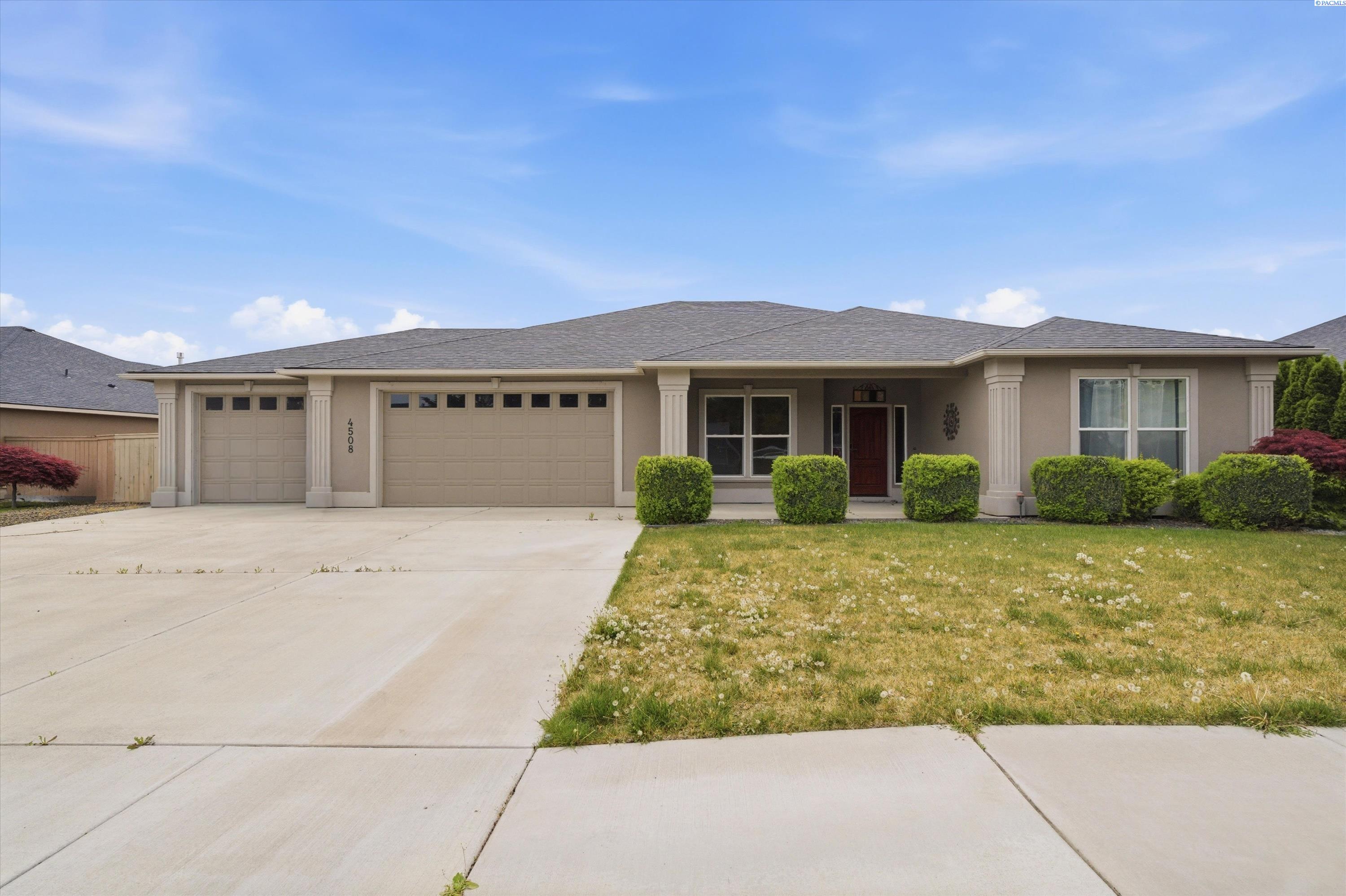 4508 Bermuda Dunes Dr