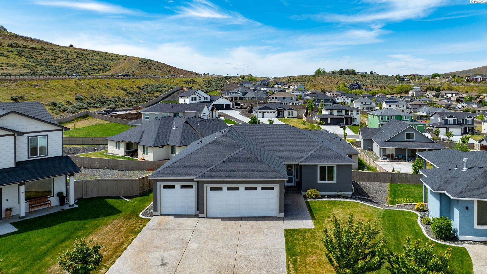 1075 Klamath Court