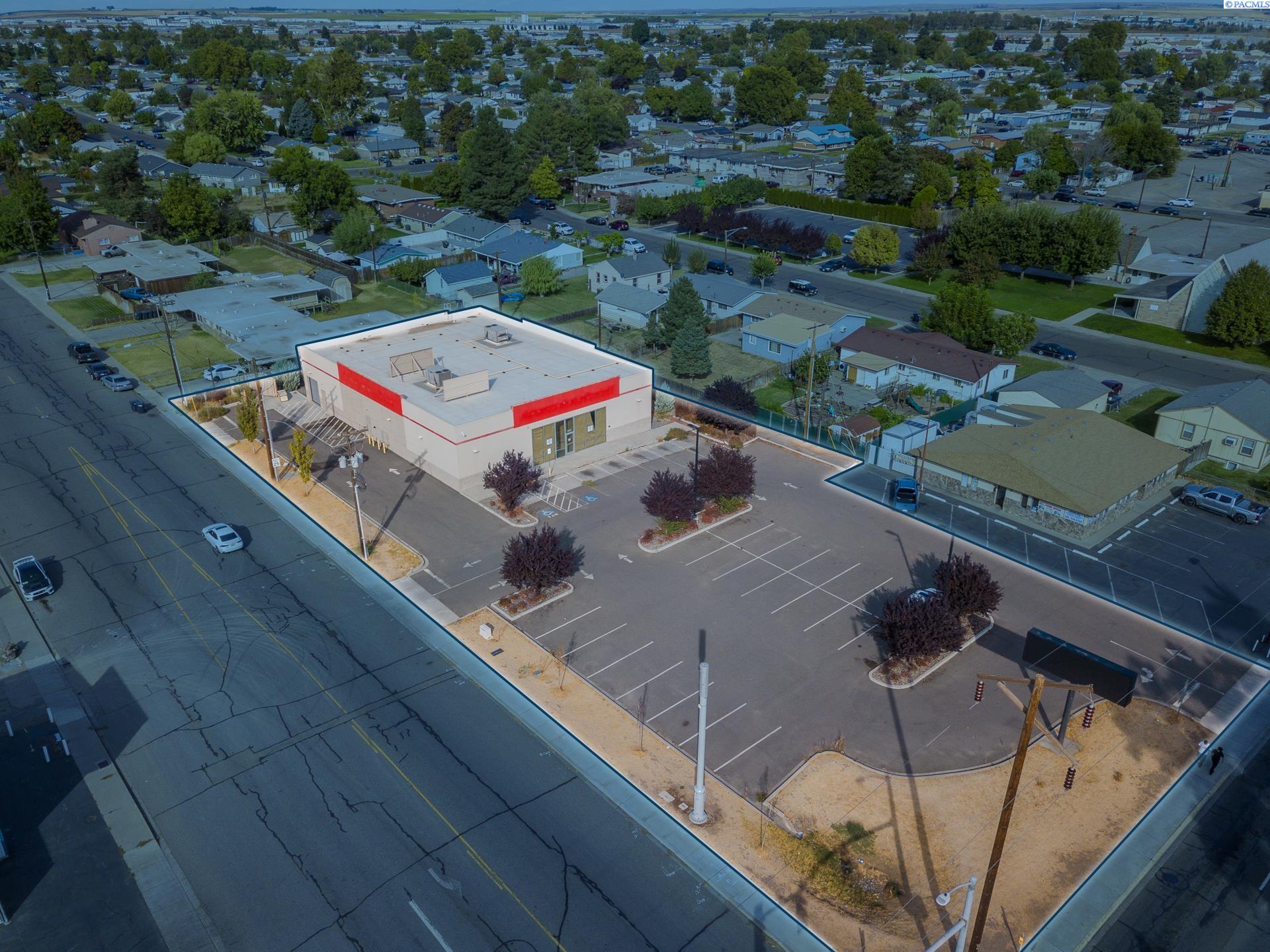 1325 W Court St