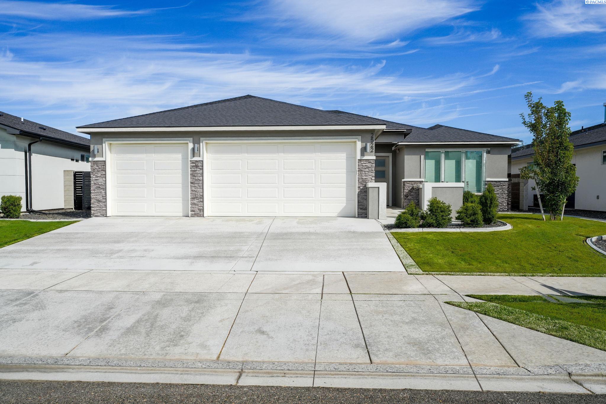 2522 Brodie Lane