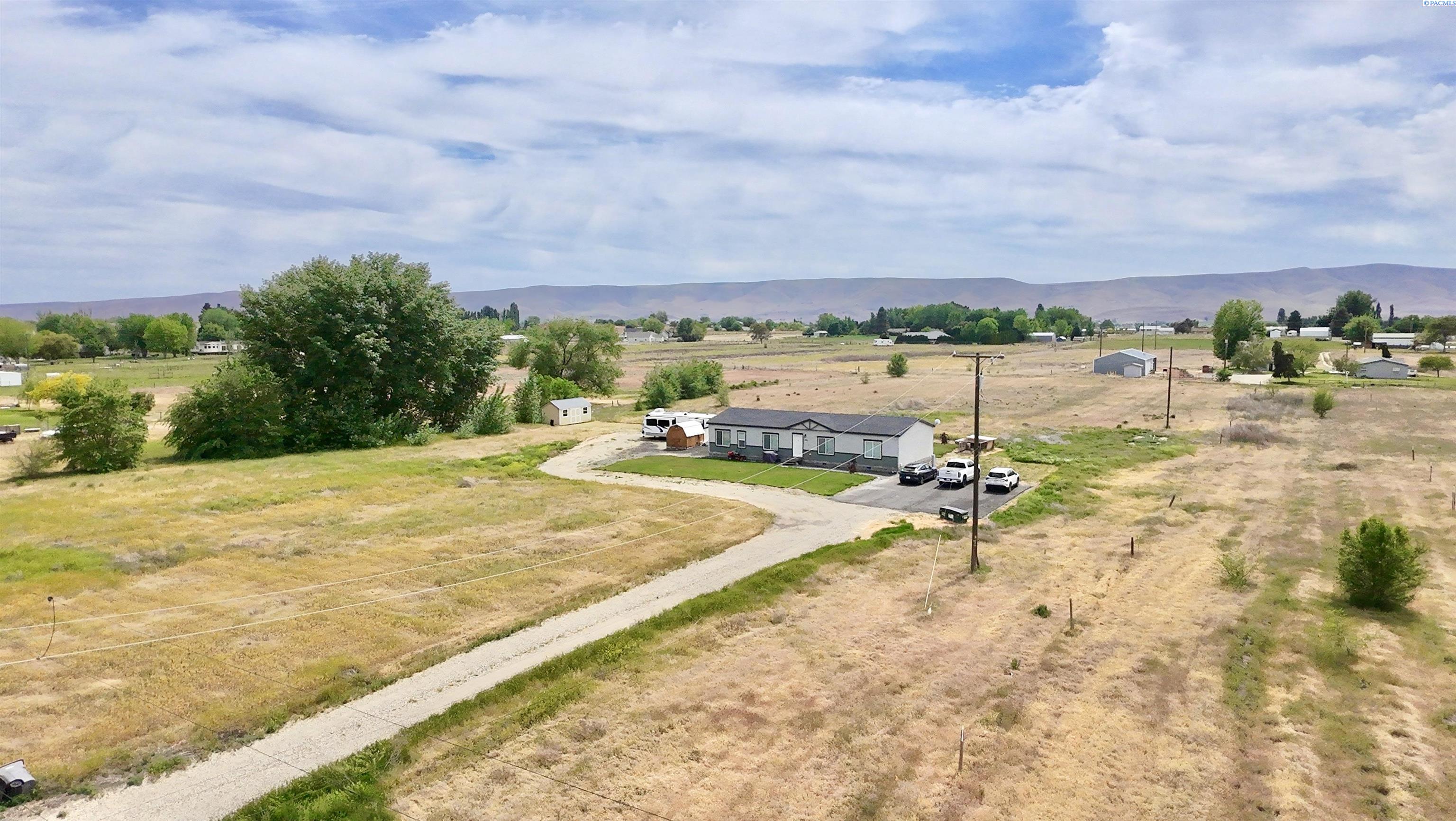 174958 W Apricot Rd