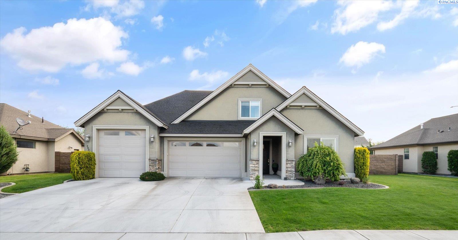 2536 Tiger Ln