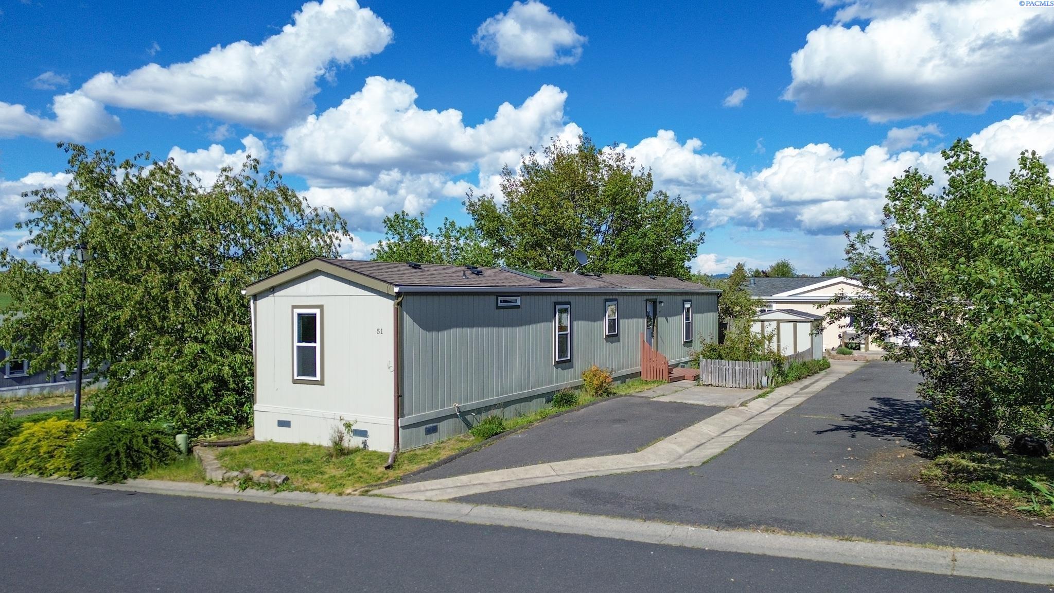 260 NW Golden Hills  #51