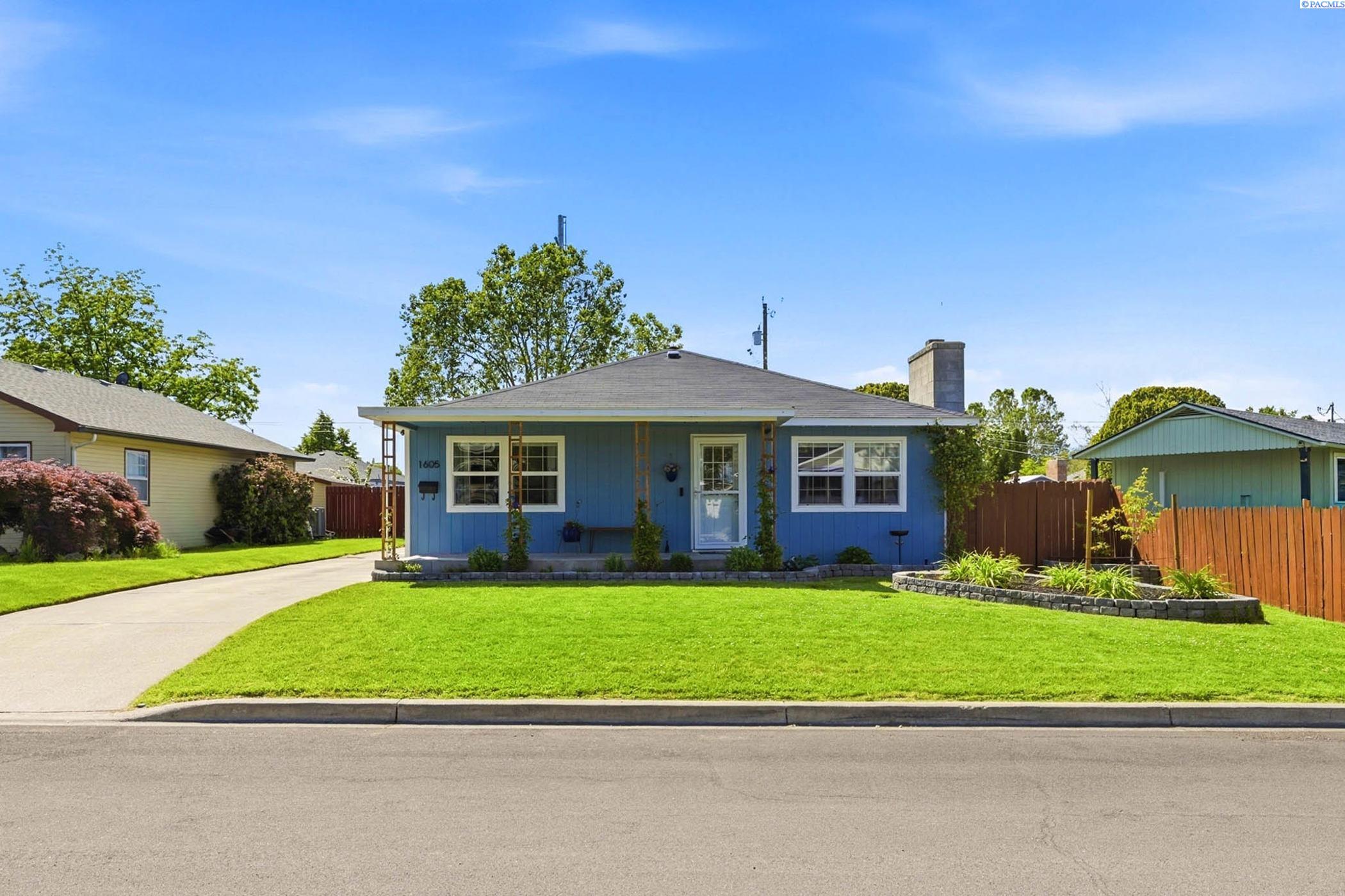1605 McPherson Avenue