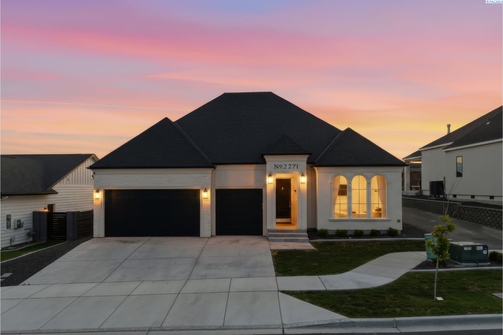 2271 Estate Ave