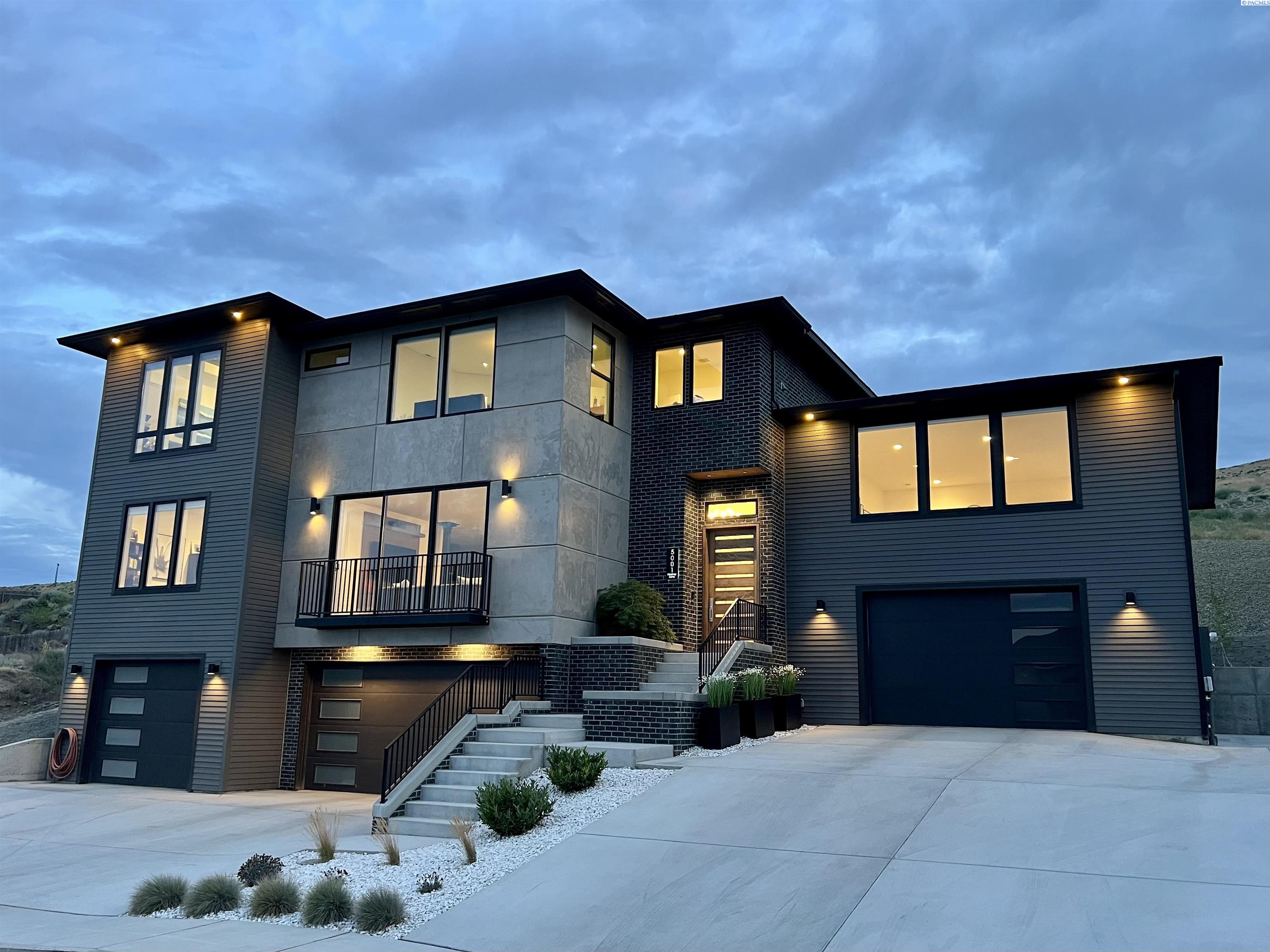 5001 Hershey Ln