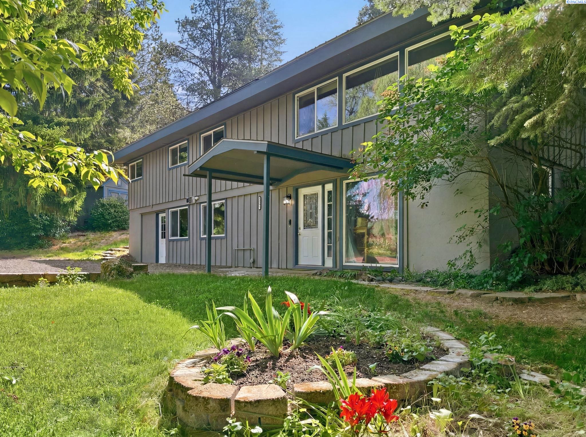 1620 SW Baldwin Drive