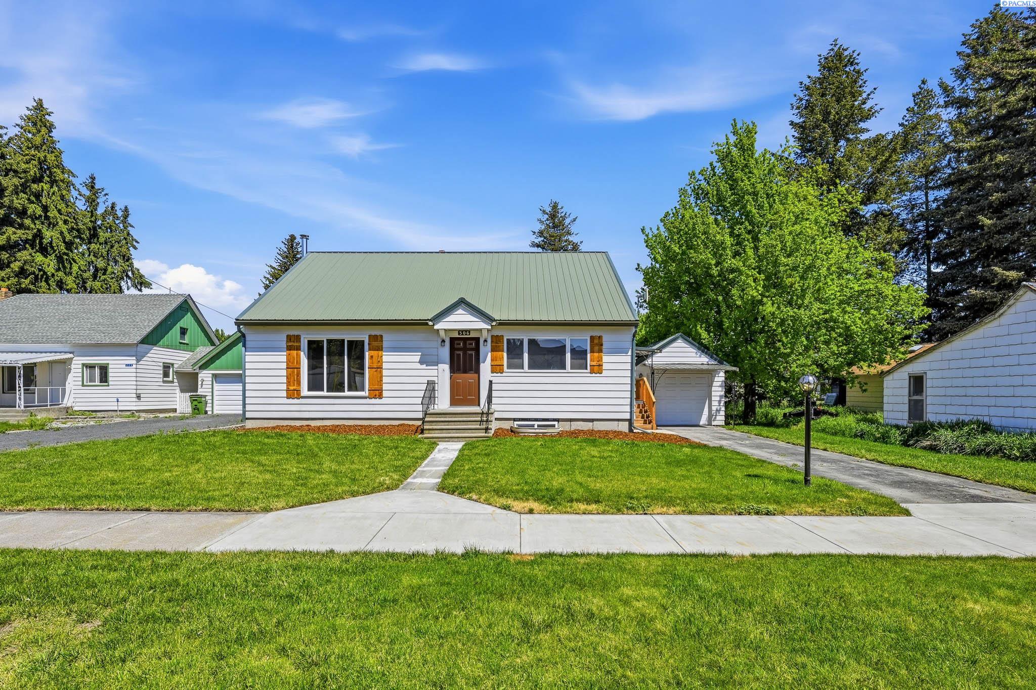 306 W Steptoe St.