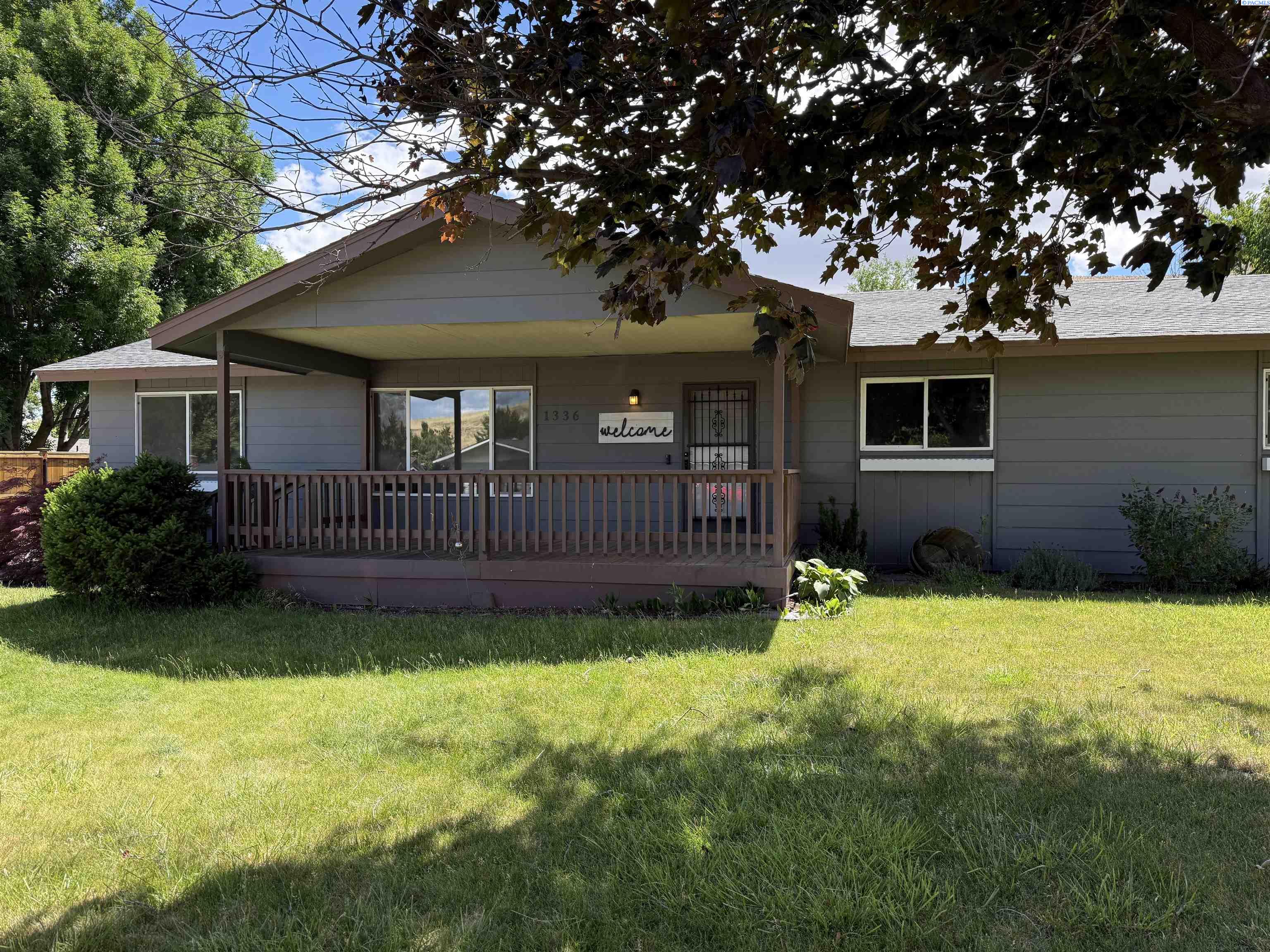 1336 Scenic Dr