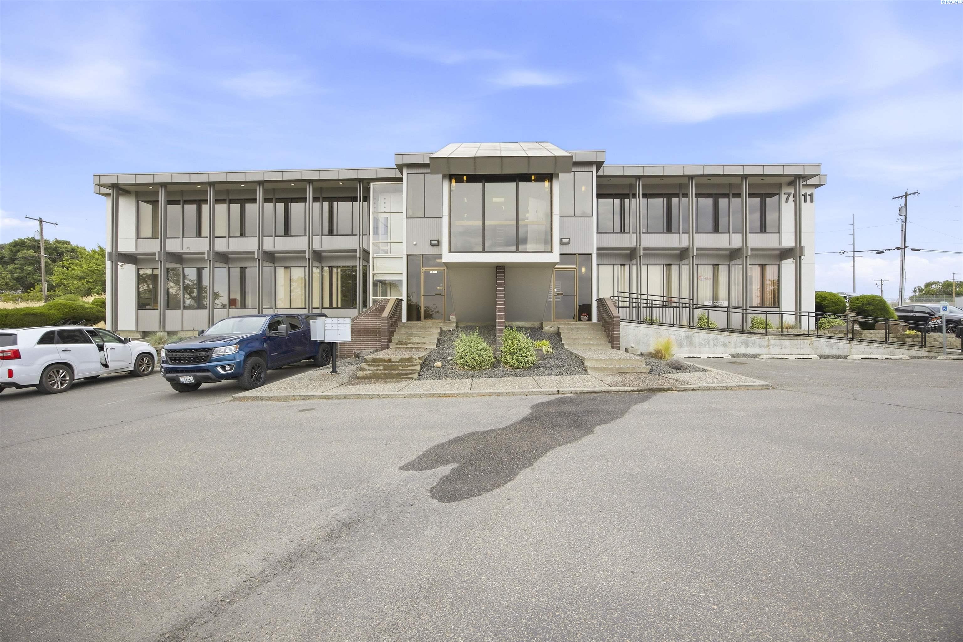 7511 W Arrowhead Ave - Ste H