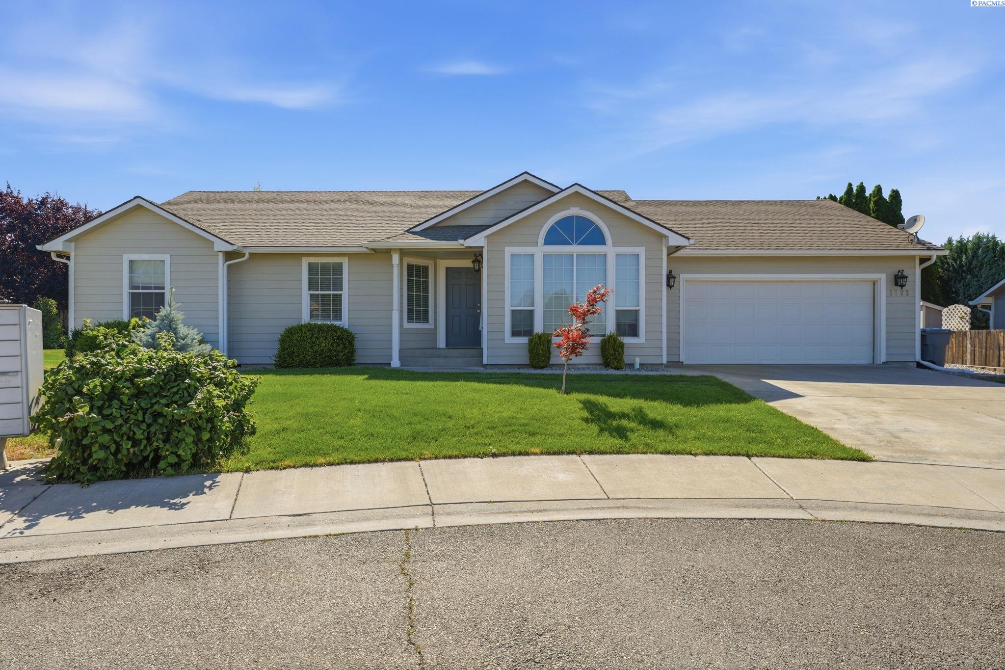1793 Maui Dr