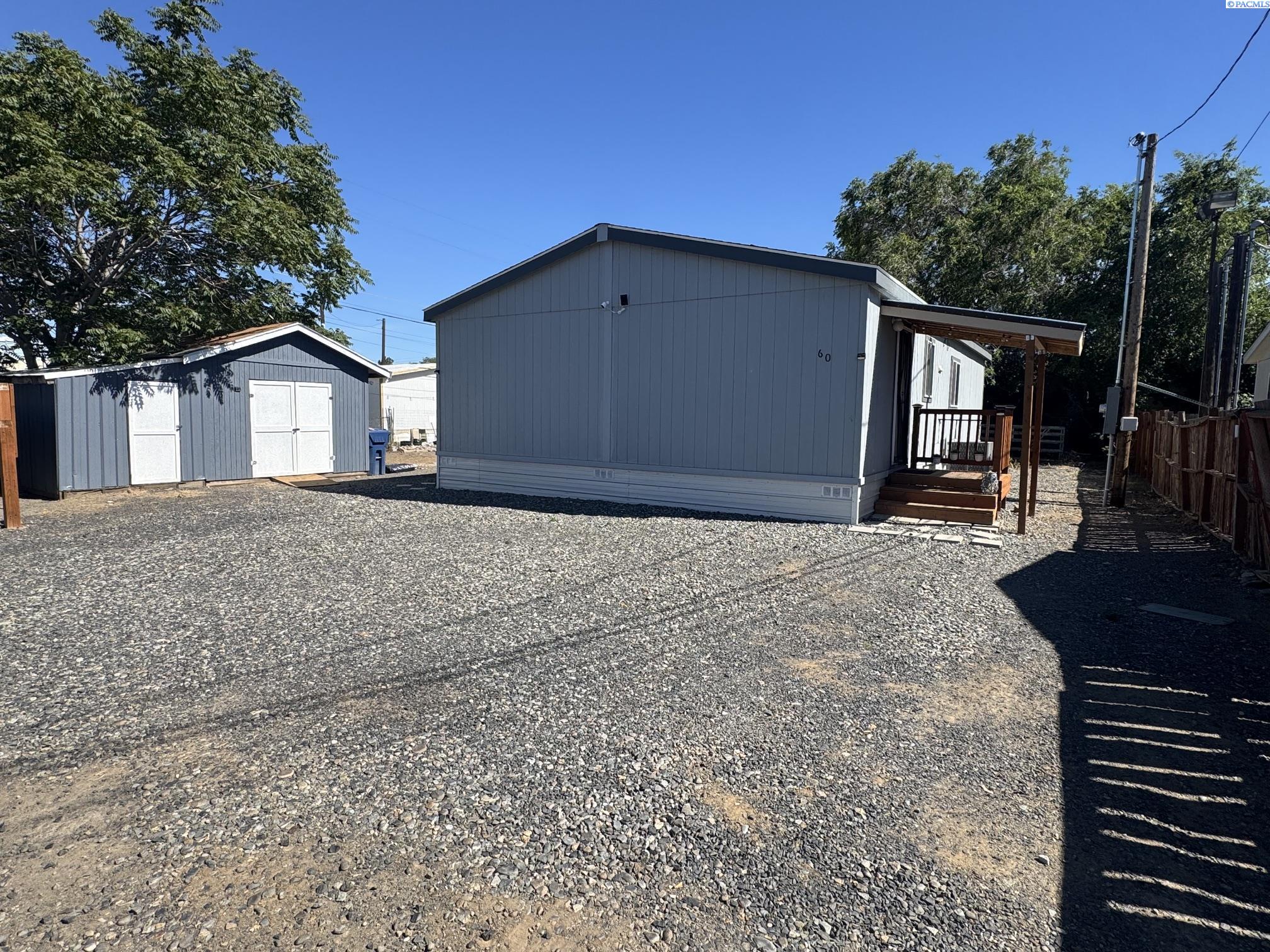 2700 Fruitvale Blvd