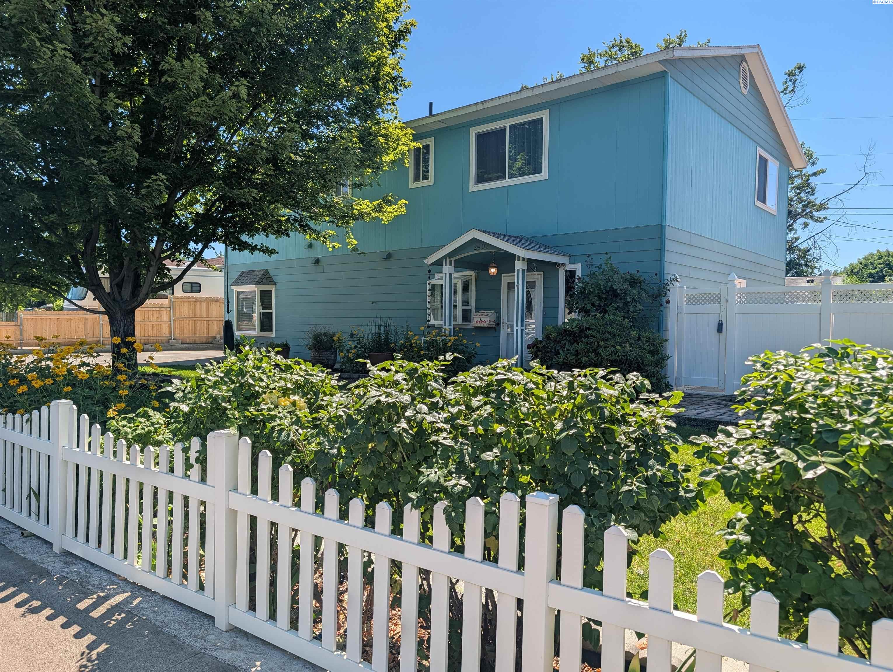 2407 Boise St