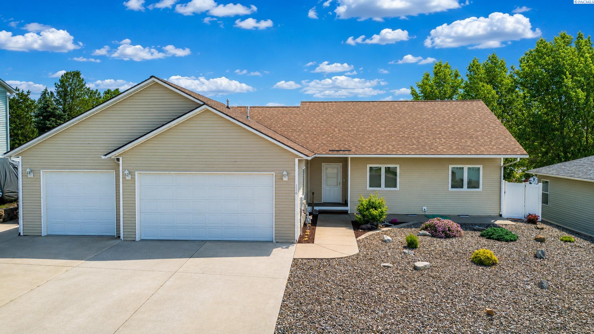 230 SW Sanna Ct.