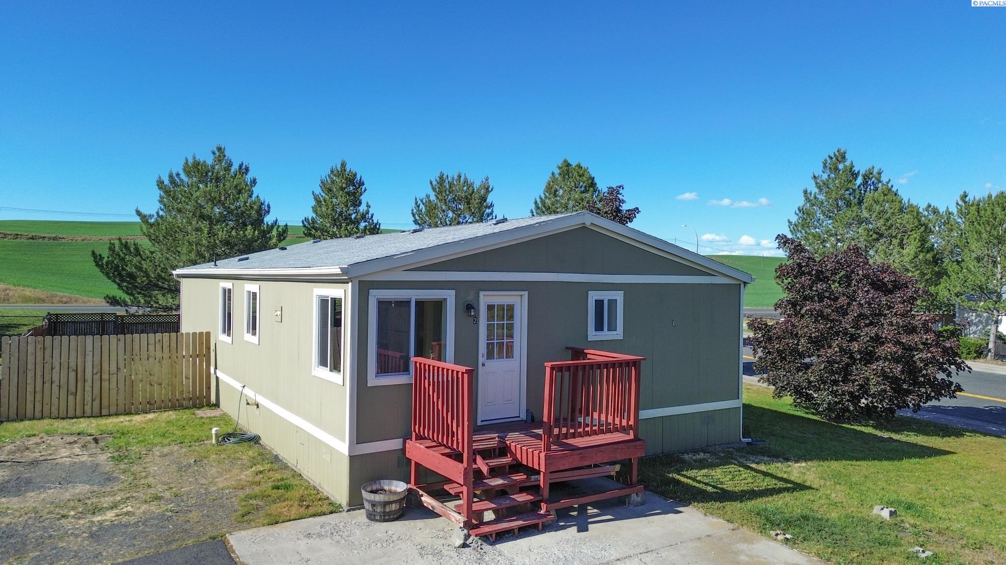 255 NW Golden Hills Dr. #2