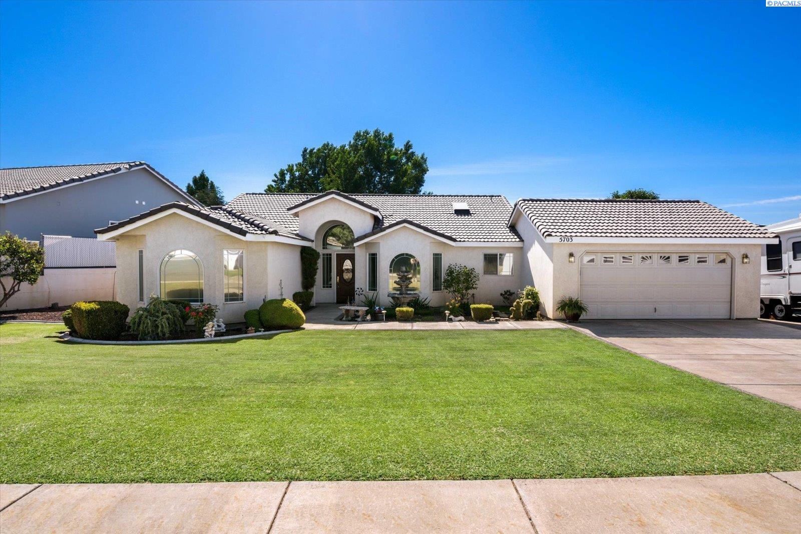 5703 Mulberry Dr