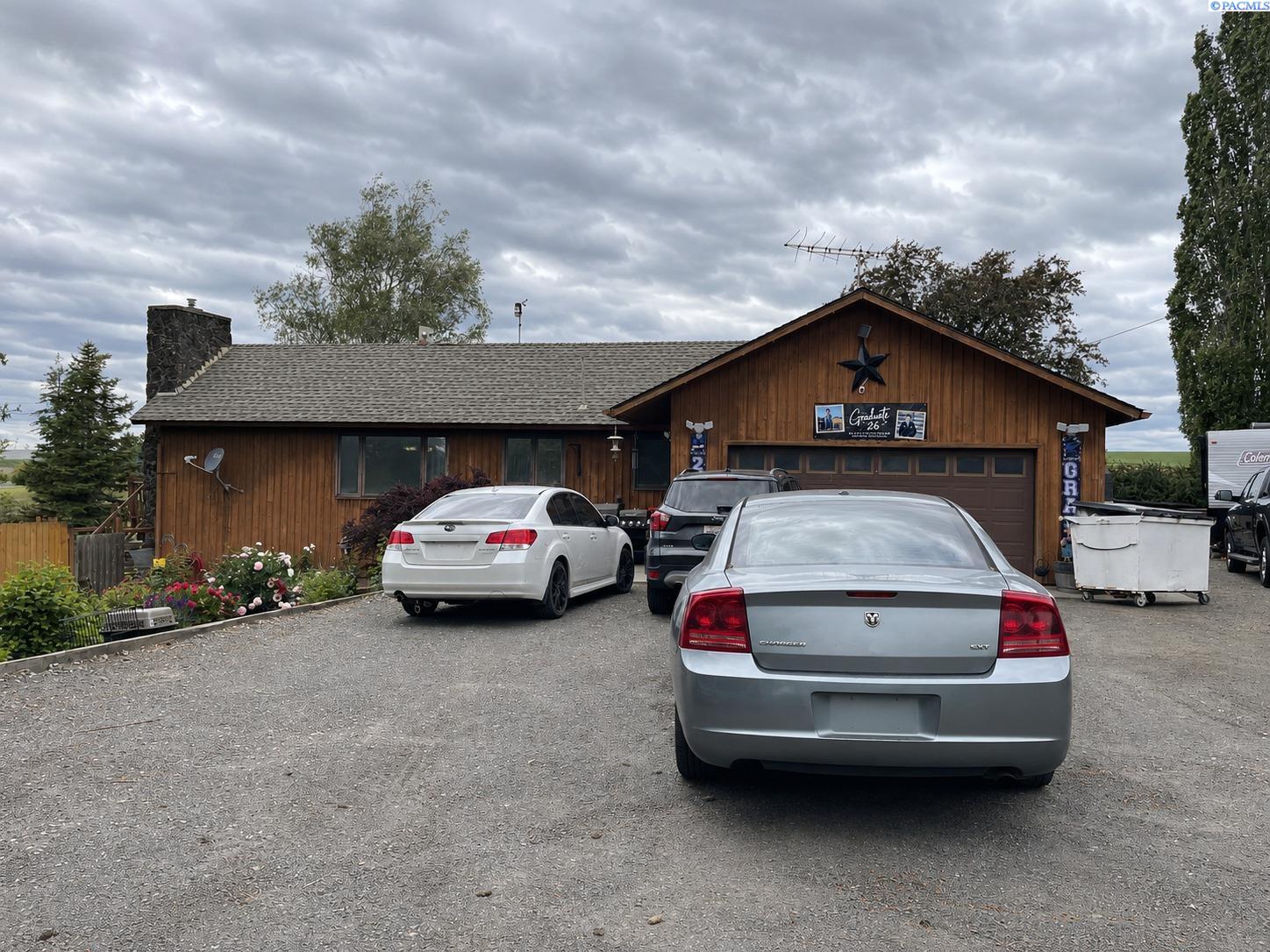308 N Roberts Rd