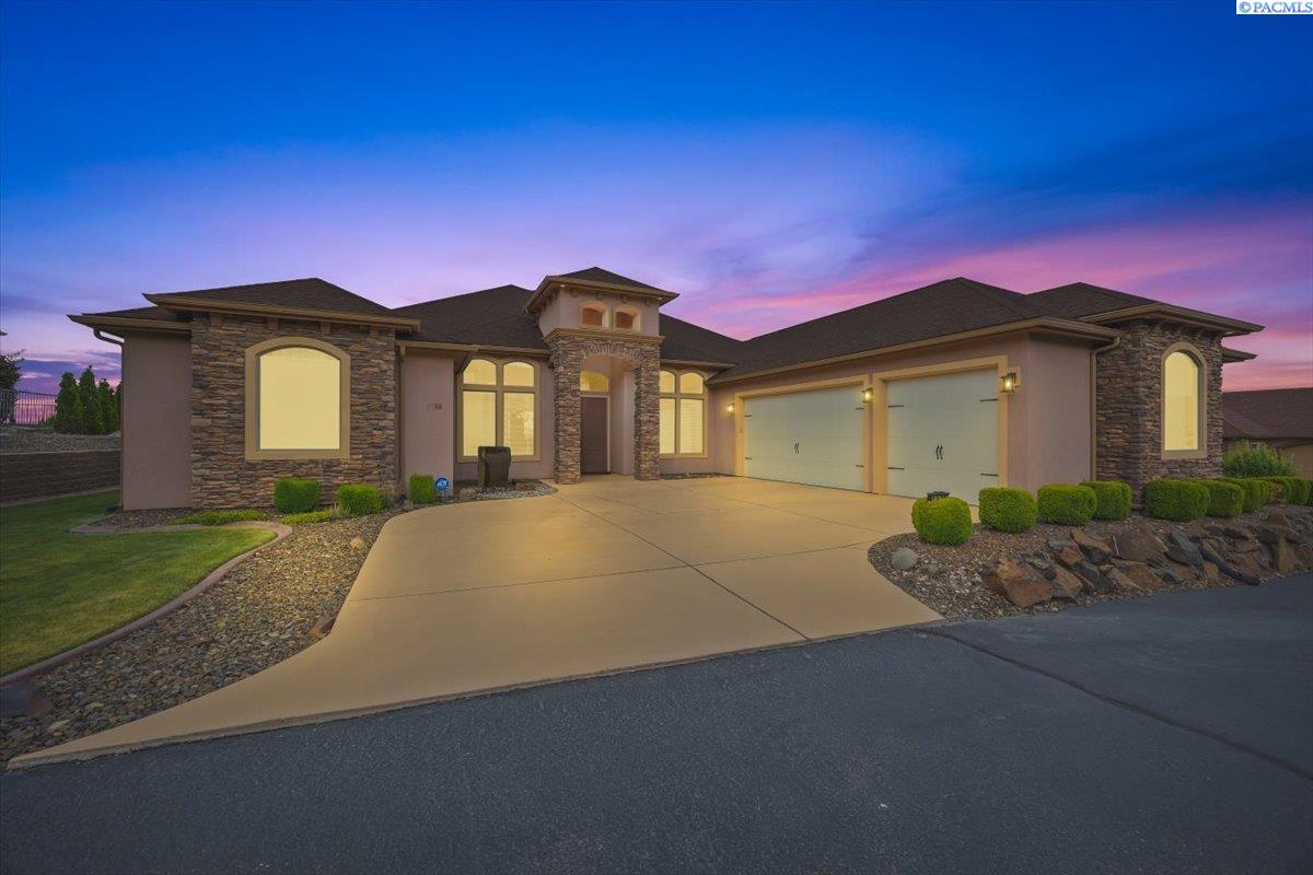 1388 Tuscany Pl