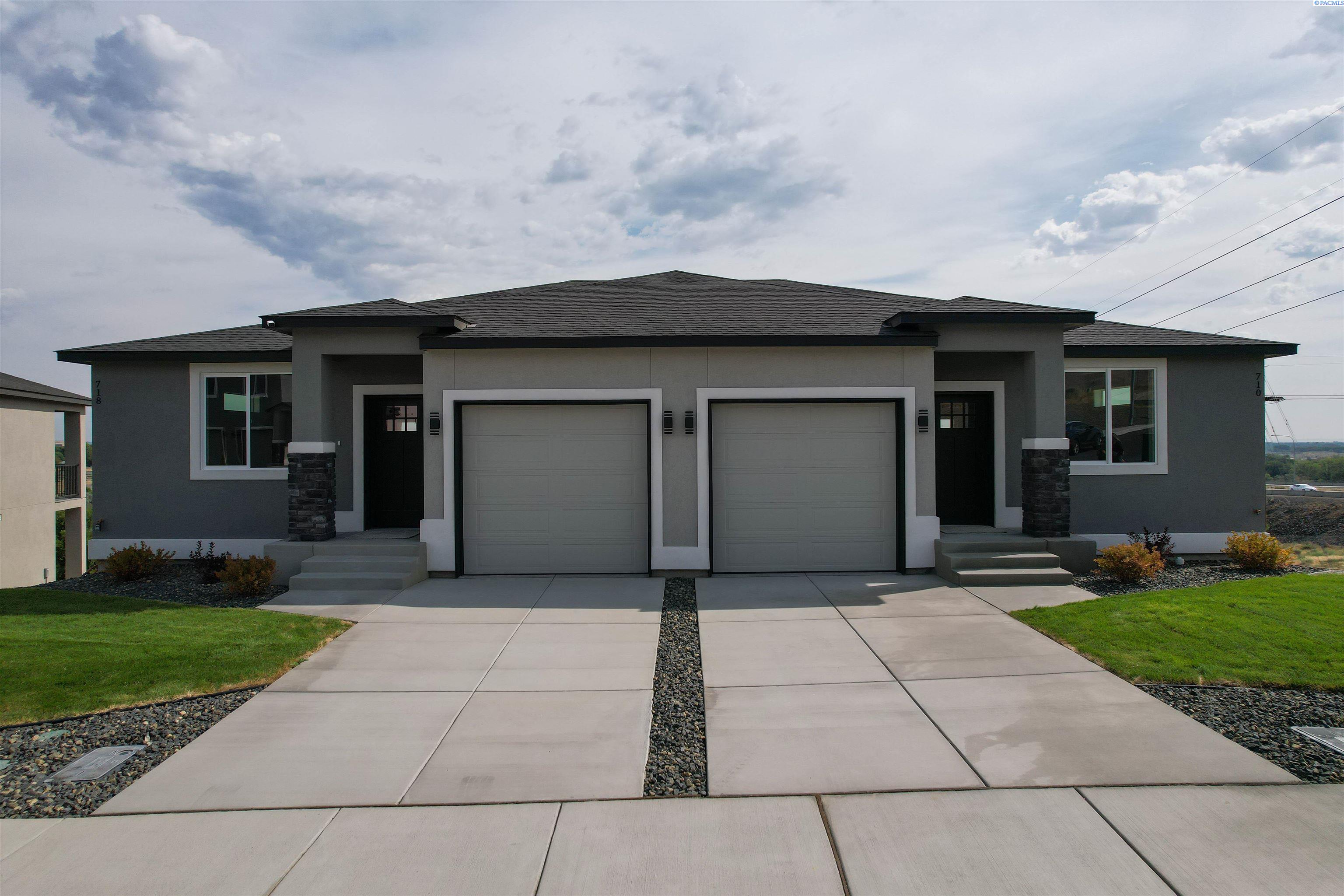 827 Rio Vista Loop