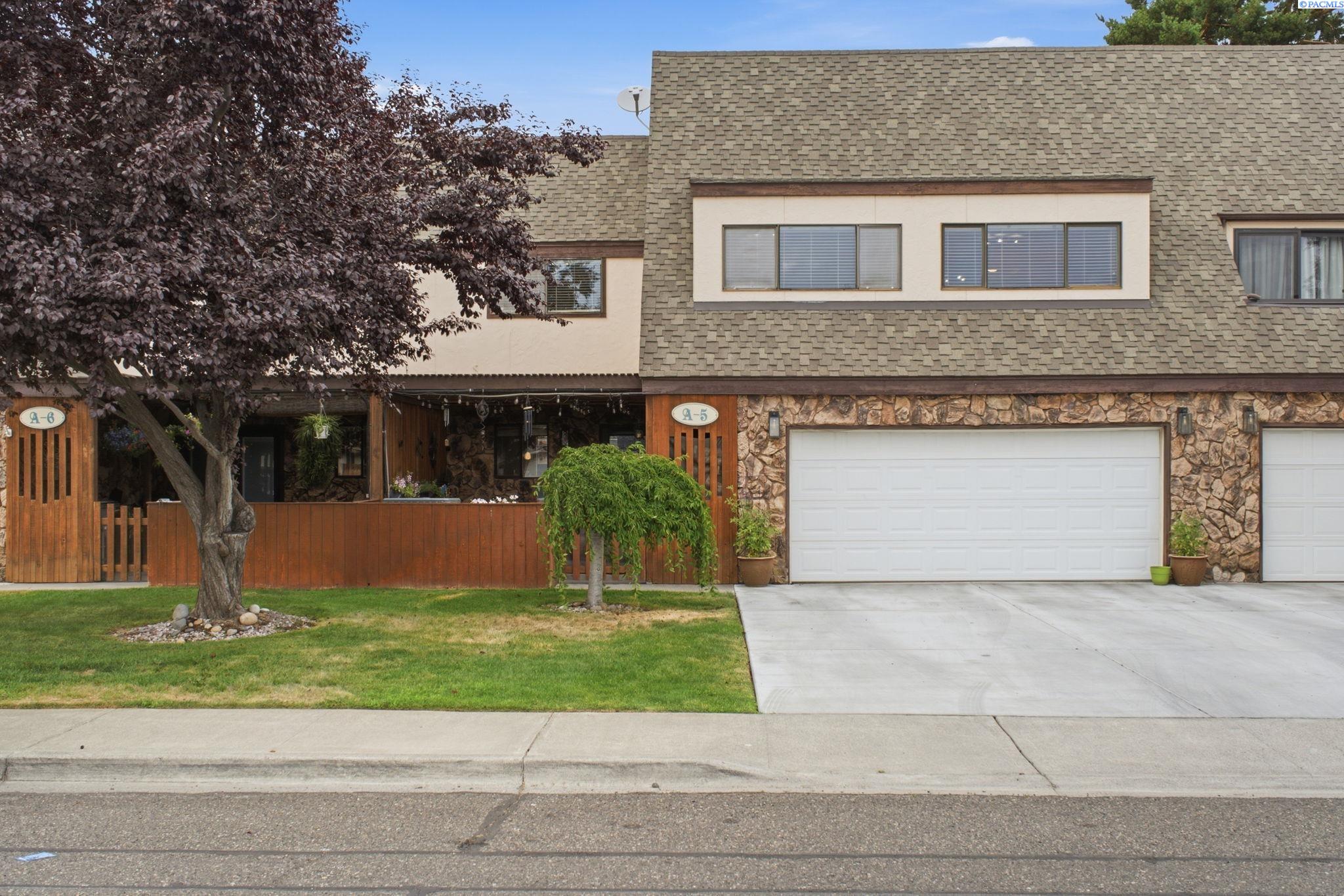 42514 W Klamath Ave, Apt A5