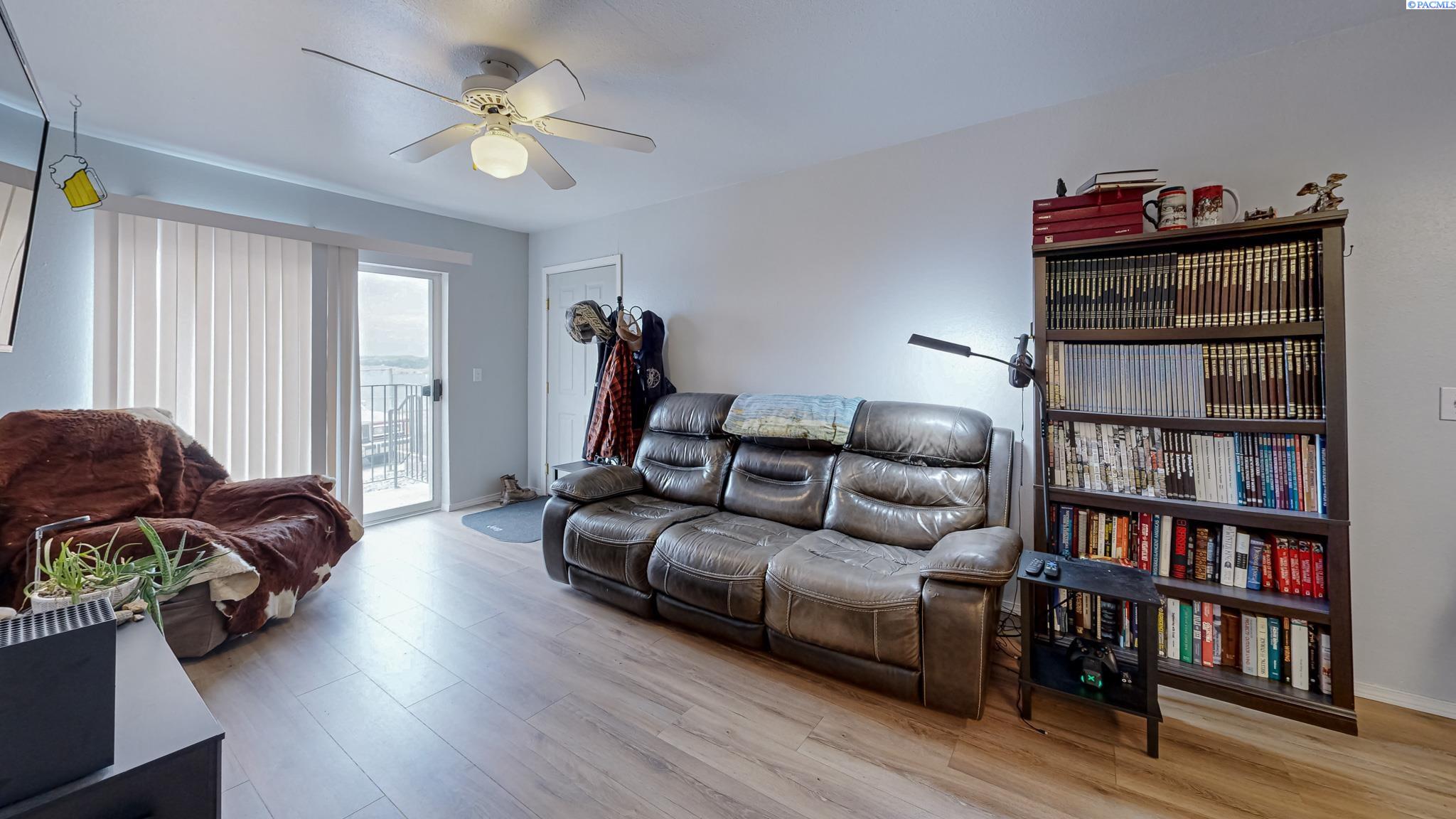 1645 NE Merman Dr C102
