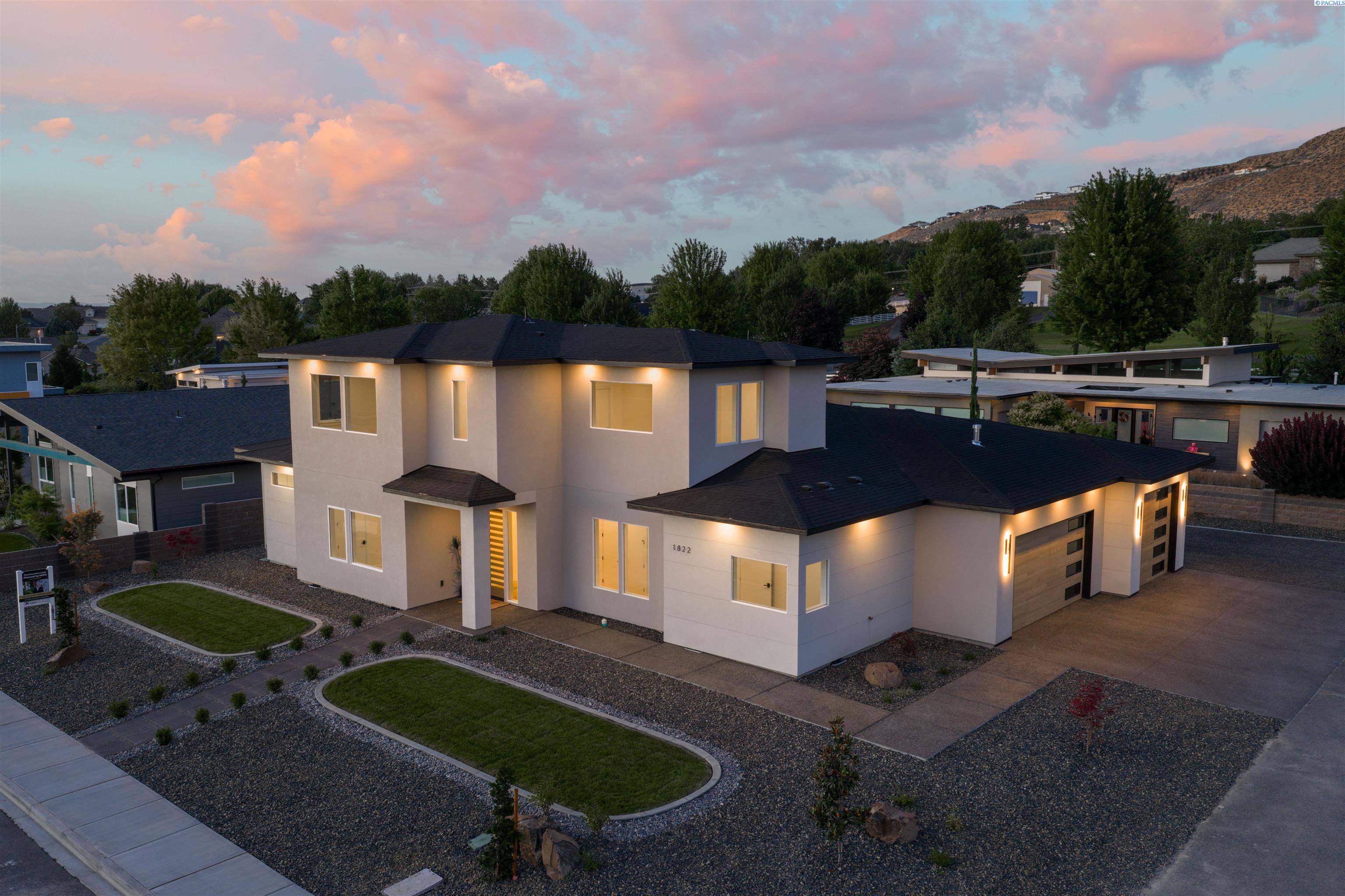 1822 Lexi Ct