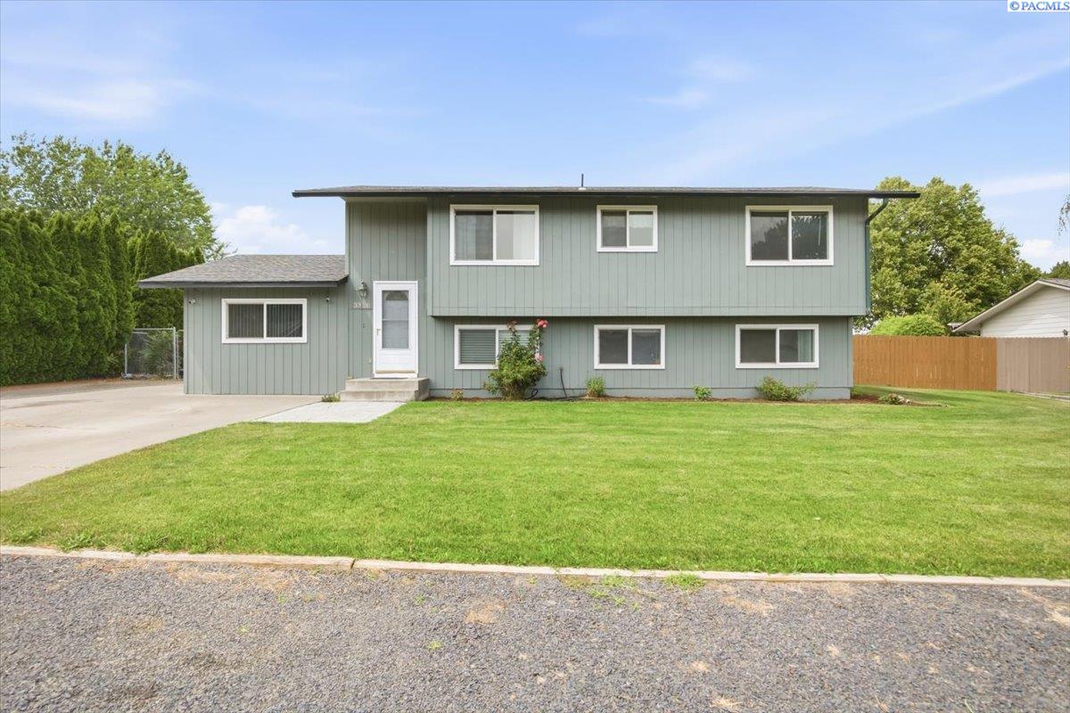 3326 W 23rd Ave
