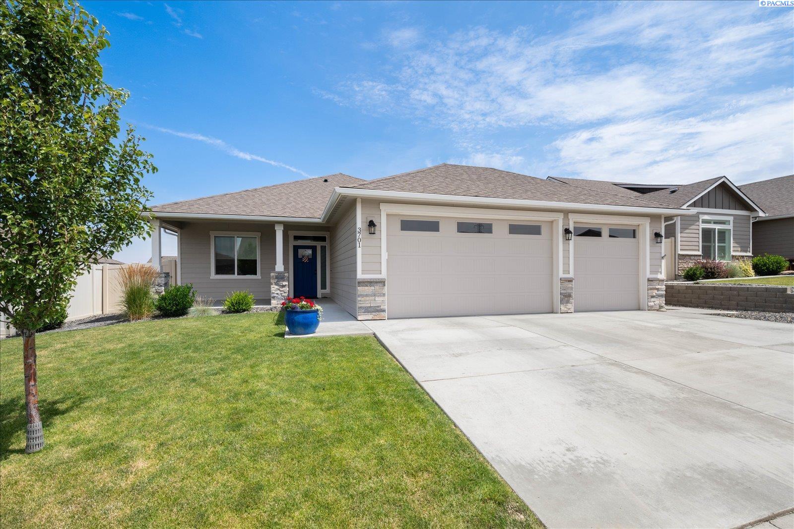3701 S Van Buren Pl