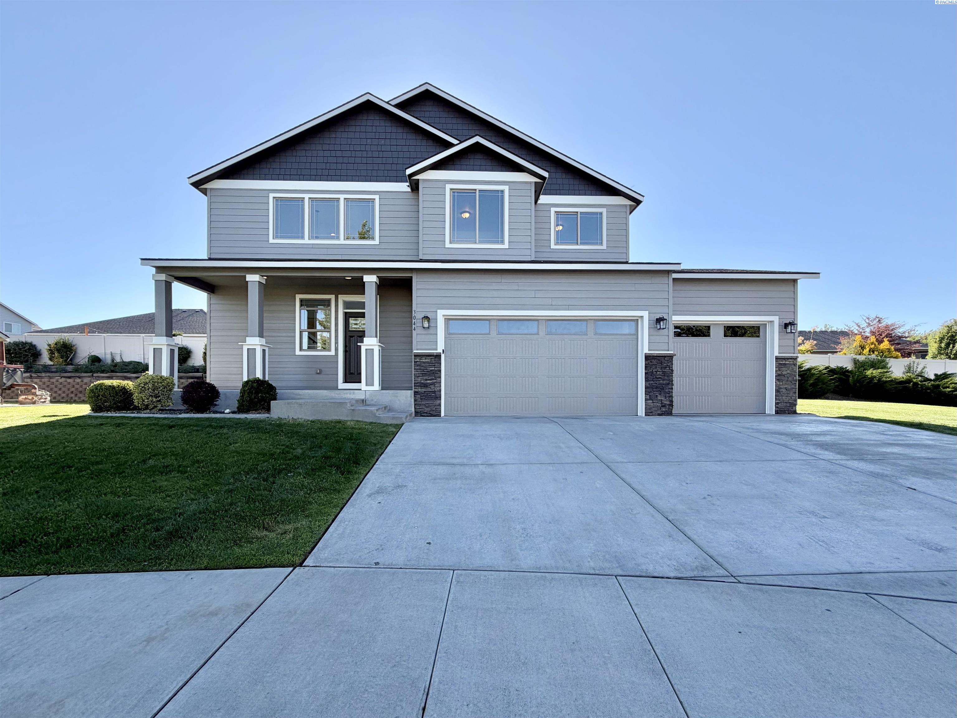 3044 S Fillmore Pl