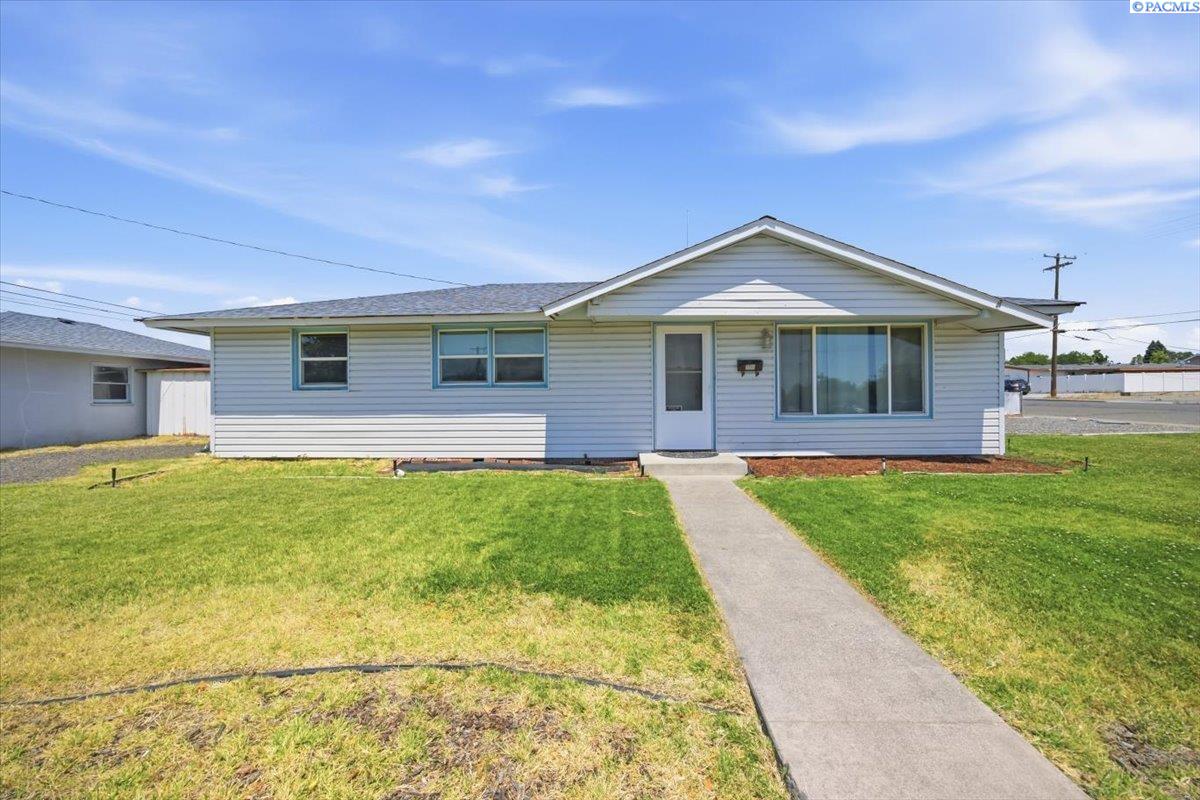 1503 W Howard